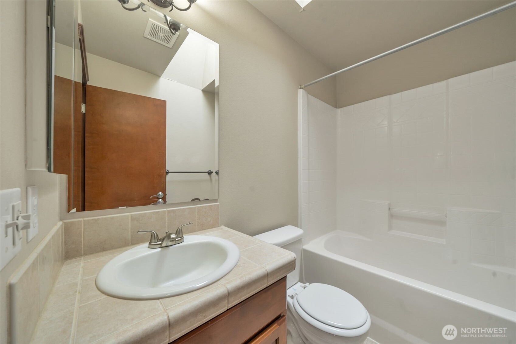 8527 29th Way Property Photo 18