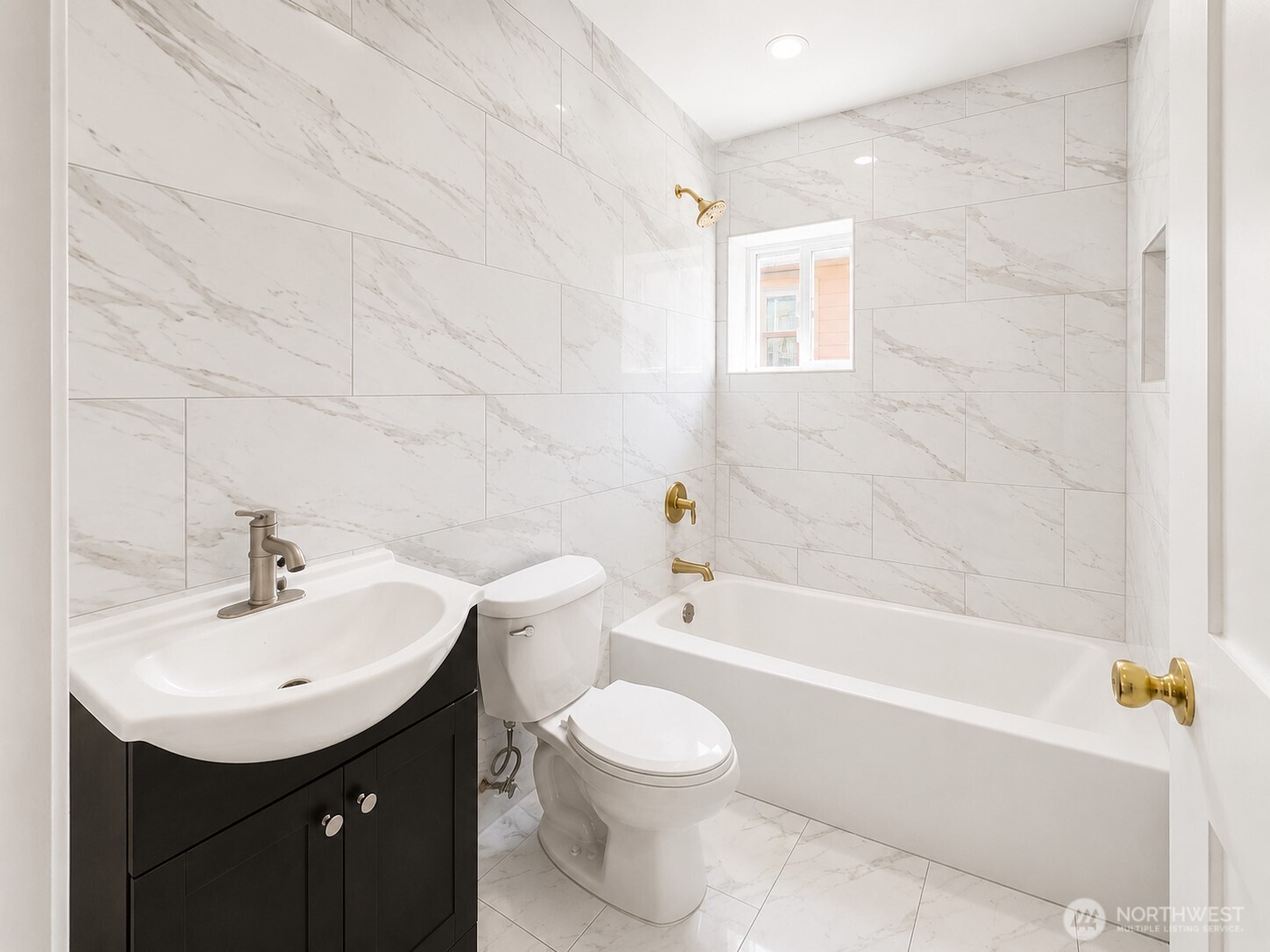 13055 33rd Avenue Property Photo 3