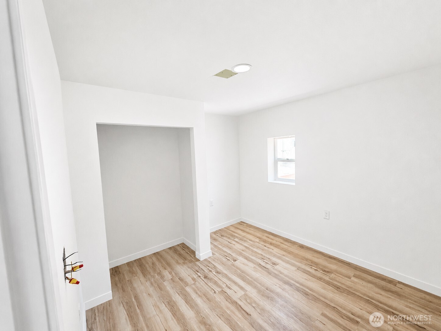 13055 33rd Avenue Property Photo 10