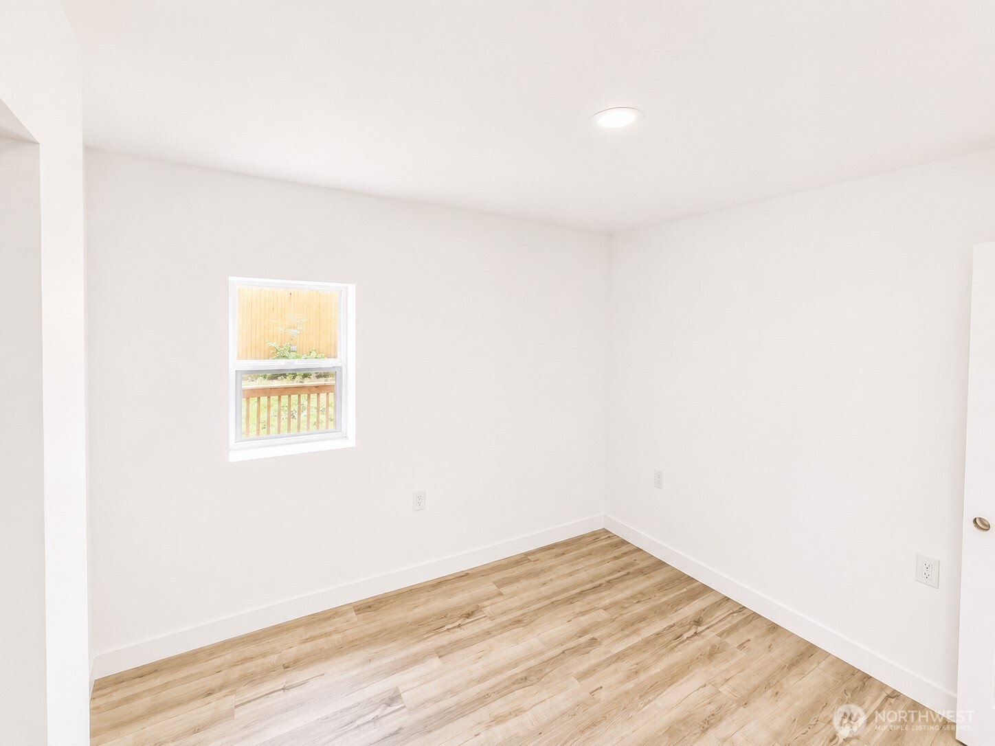 13055 33rd Avenue Property Photo 14