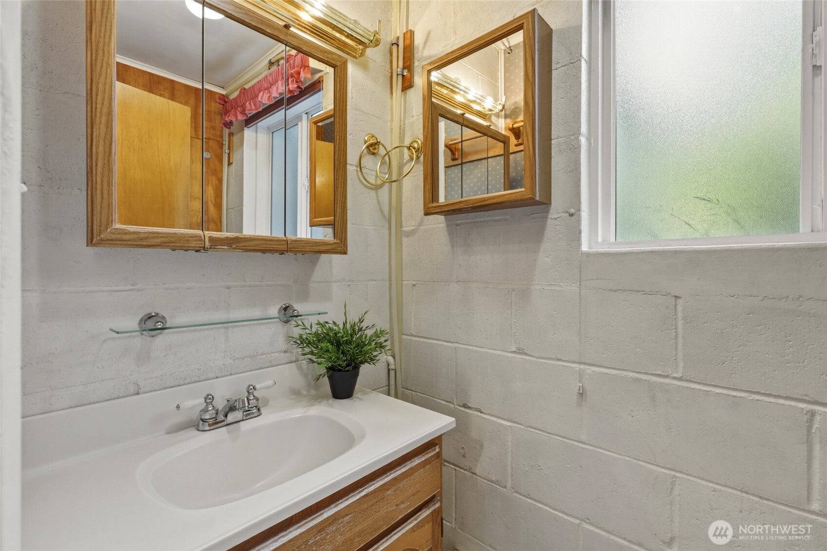 2010 Forest Hill Drive Property Photo 32