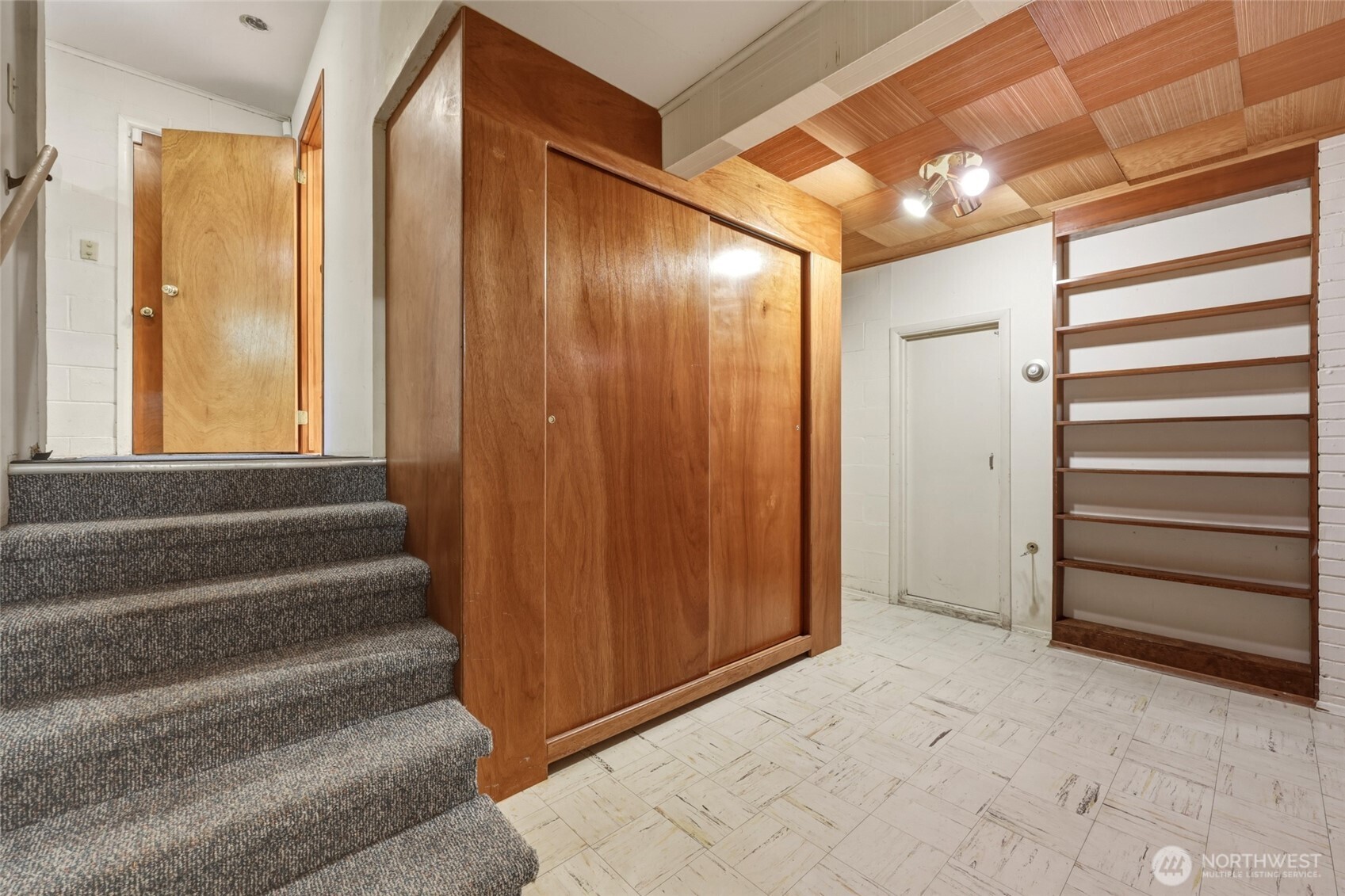 2010 Forest Hill Drive Property Photo 35