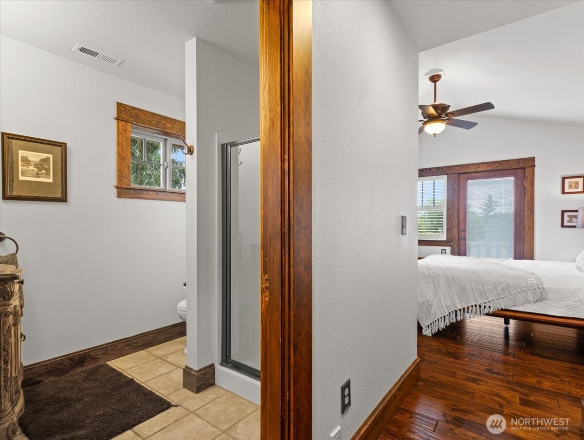 2400 H Street Property Photo 33