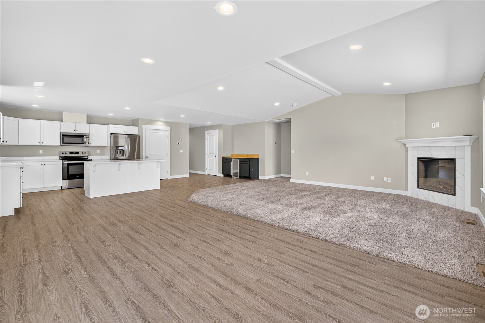 2213 2nd Street Property Photo 17