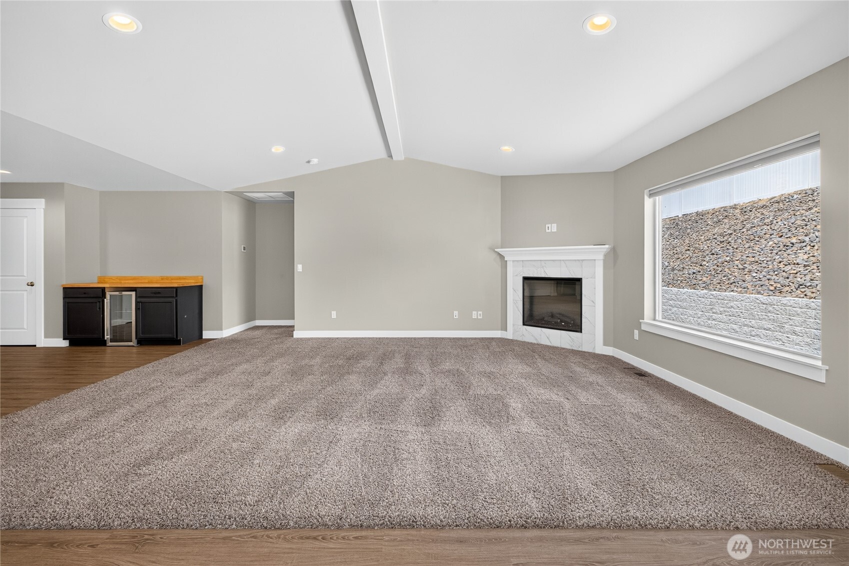 2213 2nd Street Property Photo 18