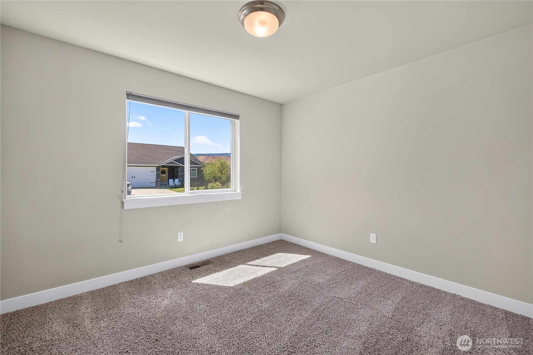 2213 2nd Street Property Photo 24