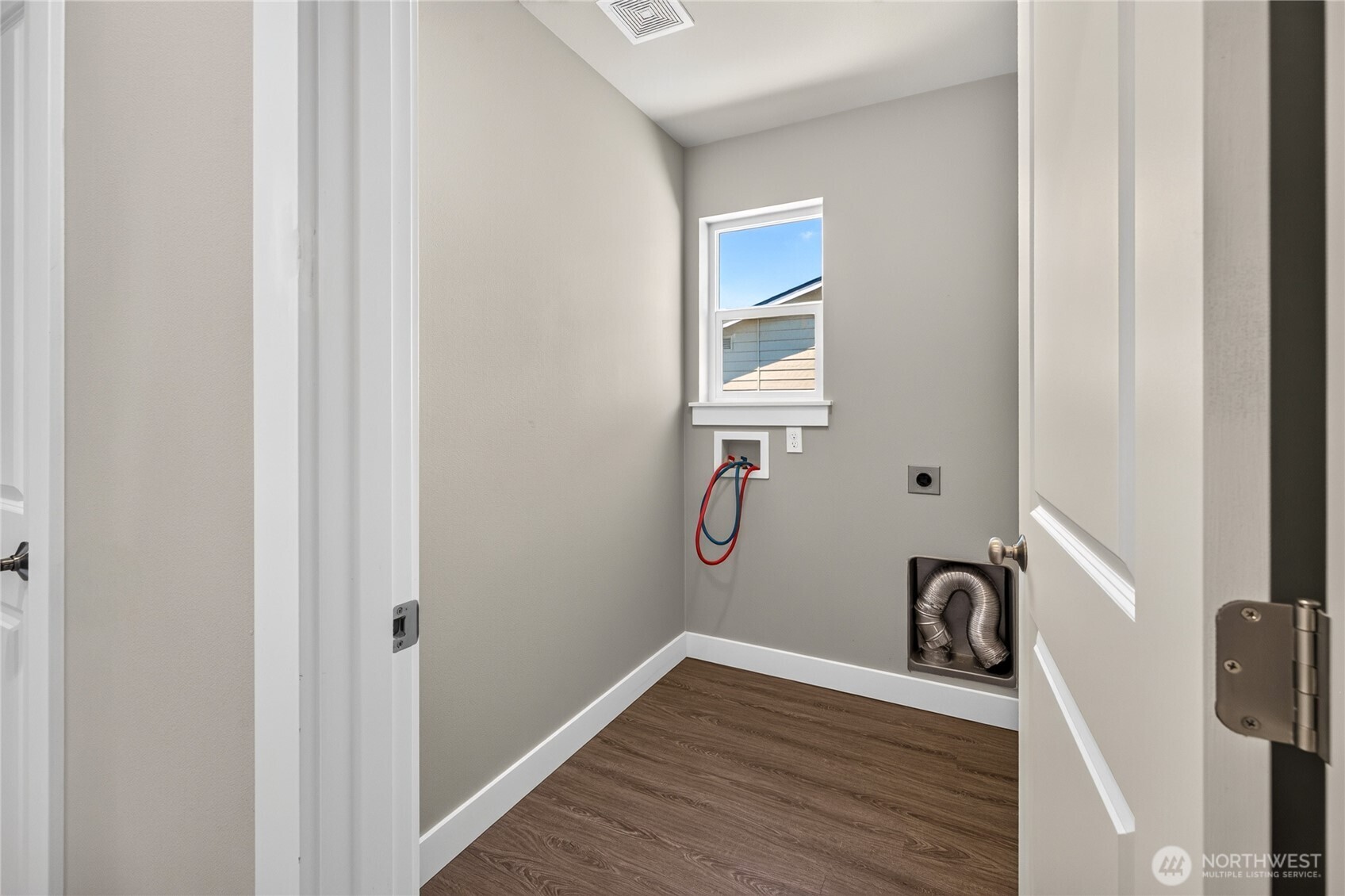 2213 2nd Street Property Photo 26