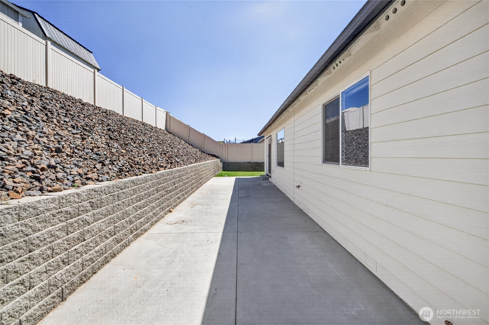 2213 2nd Street Property Photo 35
