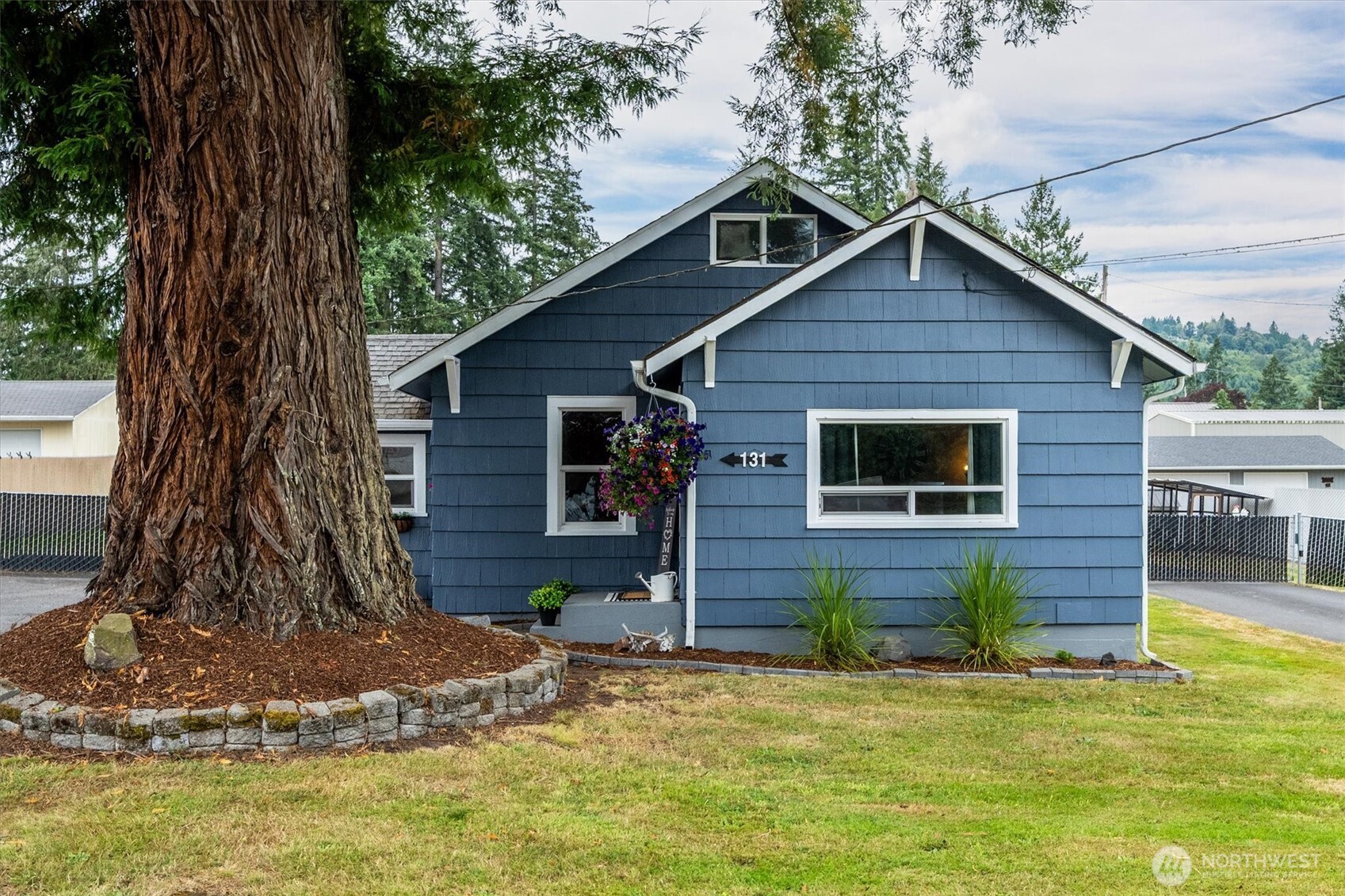 131 Niblett Way Property Photo 1