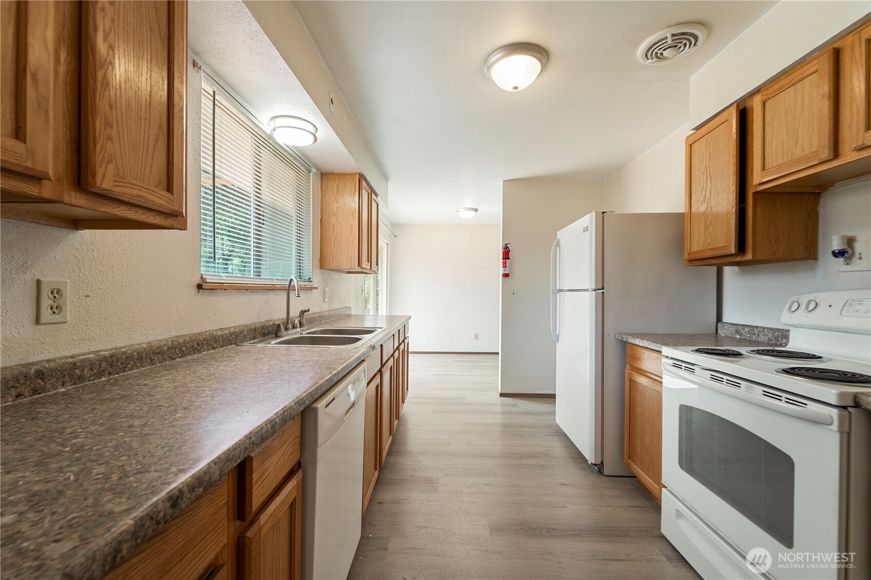 9820 Washington Blvd Sw Property Photo 5