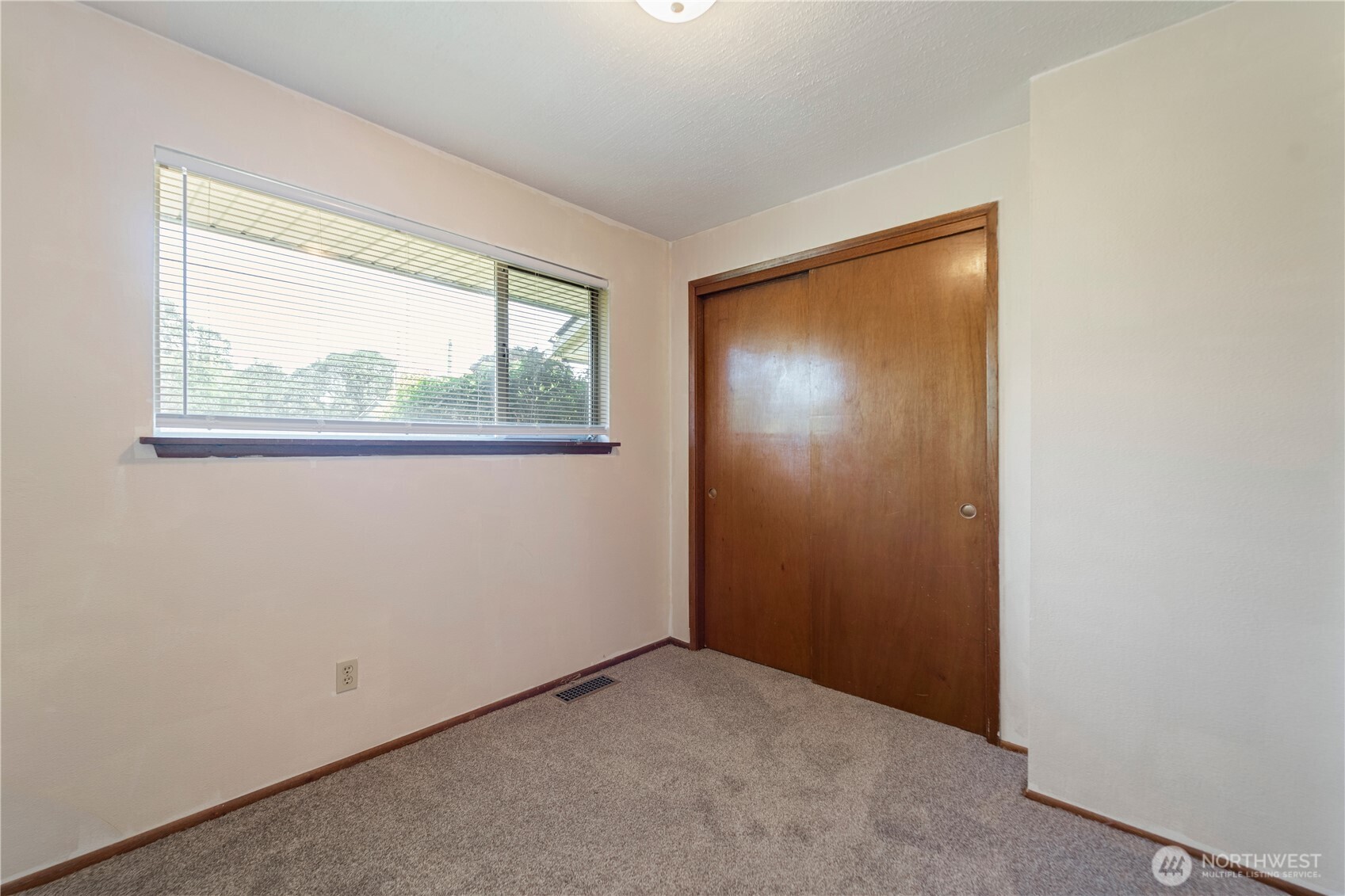9820 Washington Blvd Sw Property Photo 9