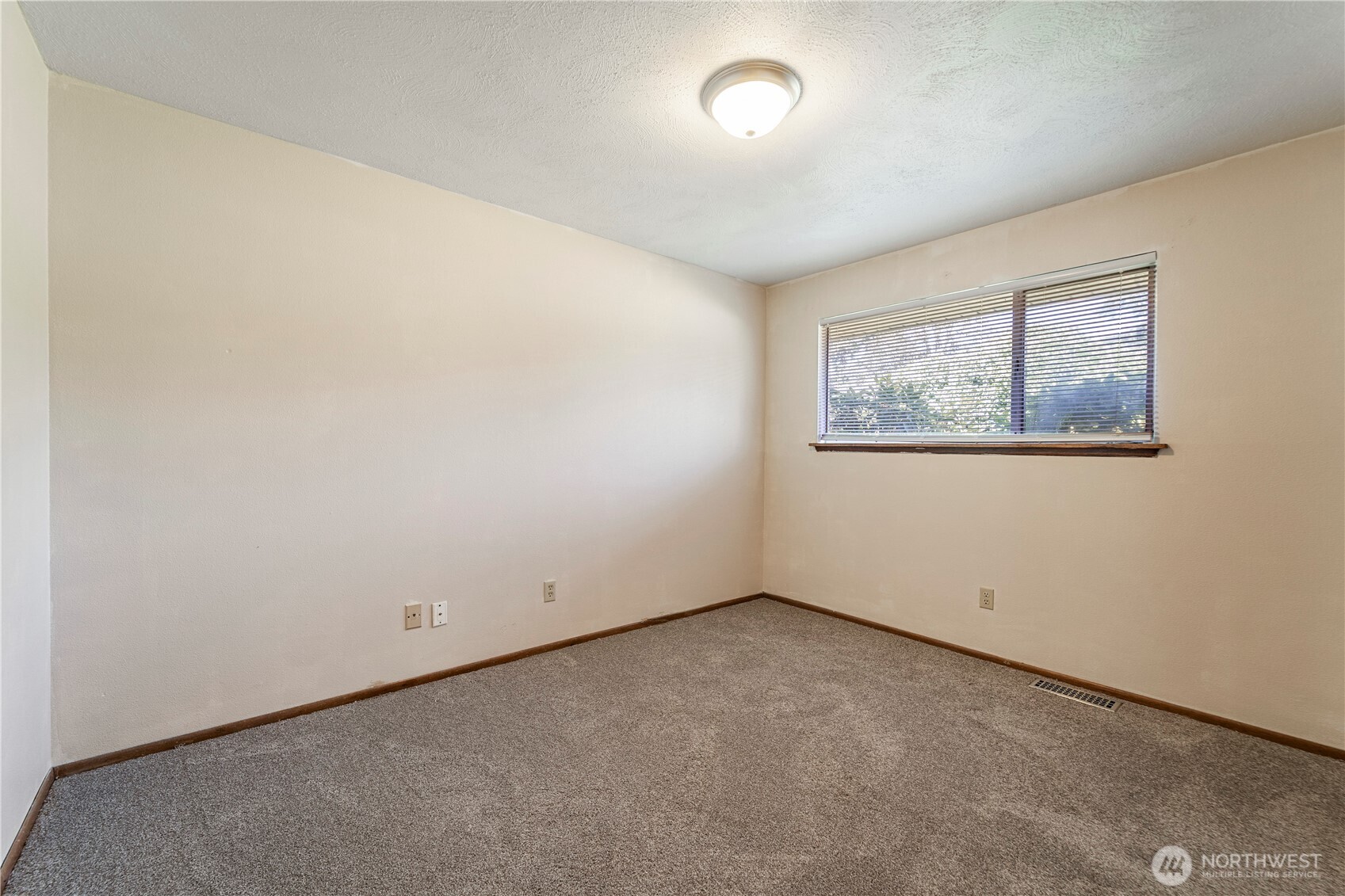 9820 Washington Blvd Sw Property Photo 10