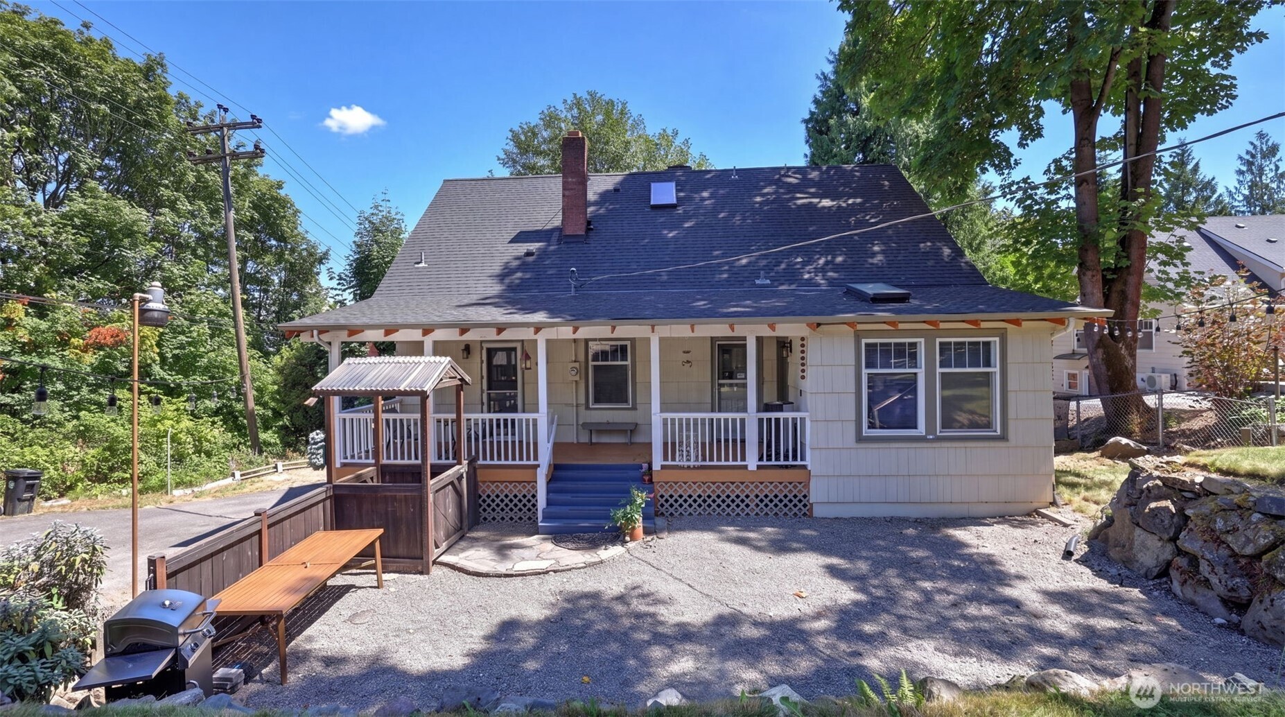 10003 15th Avenue Property Photo 1