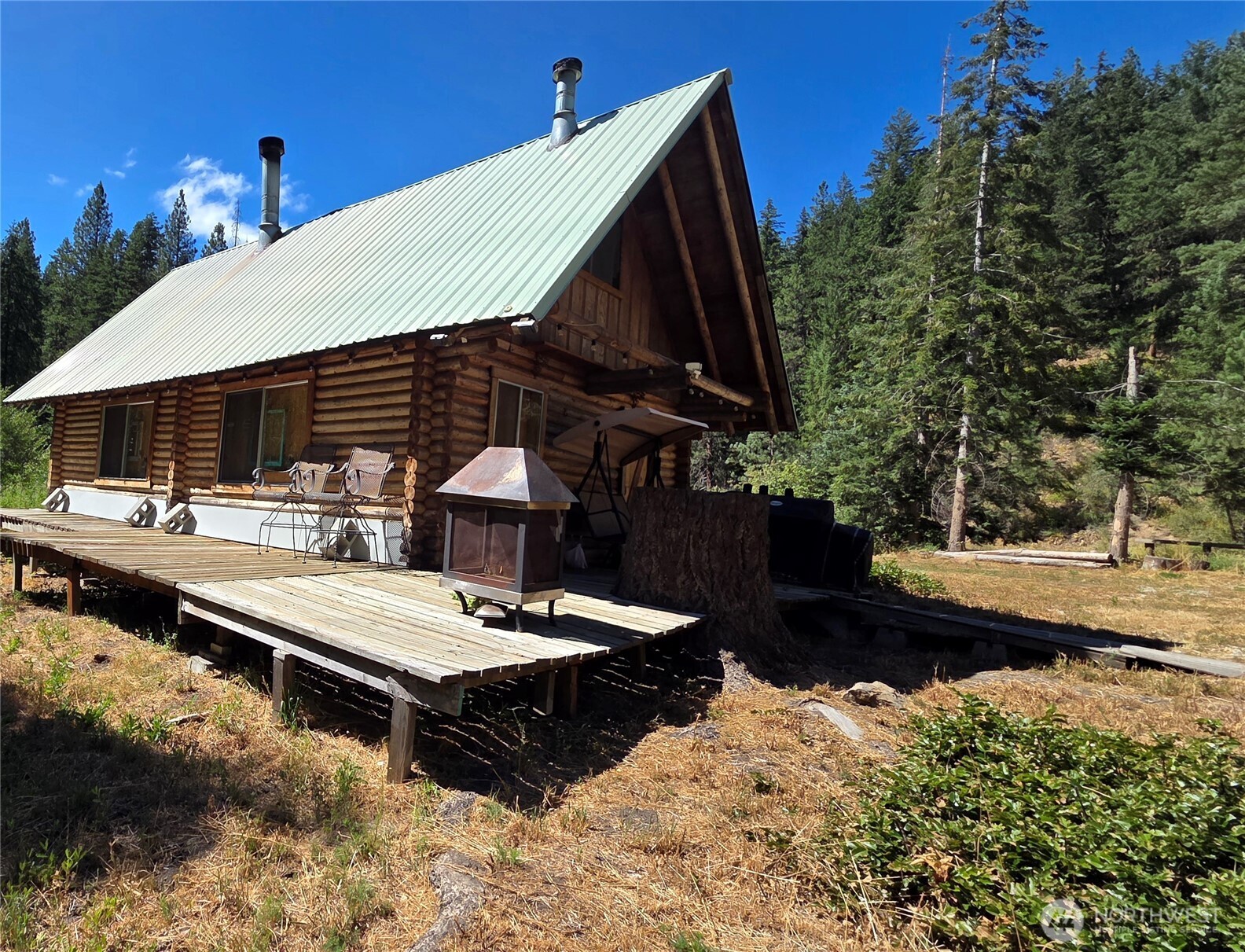8925 Merry Canyon Road Property Photo 7