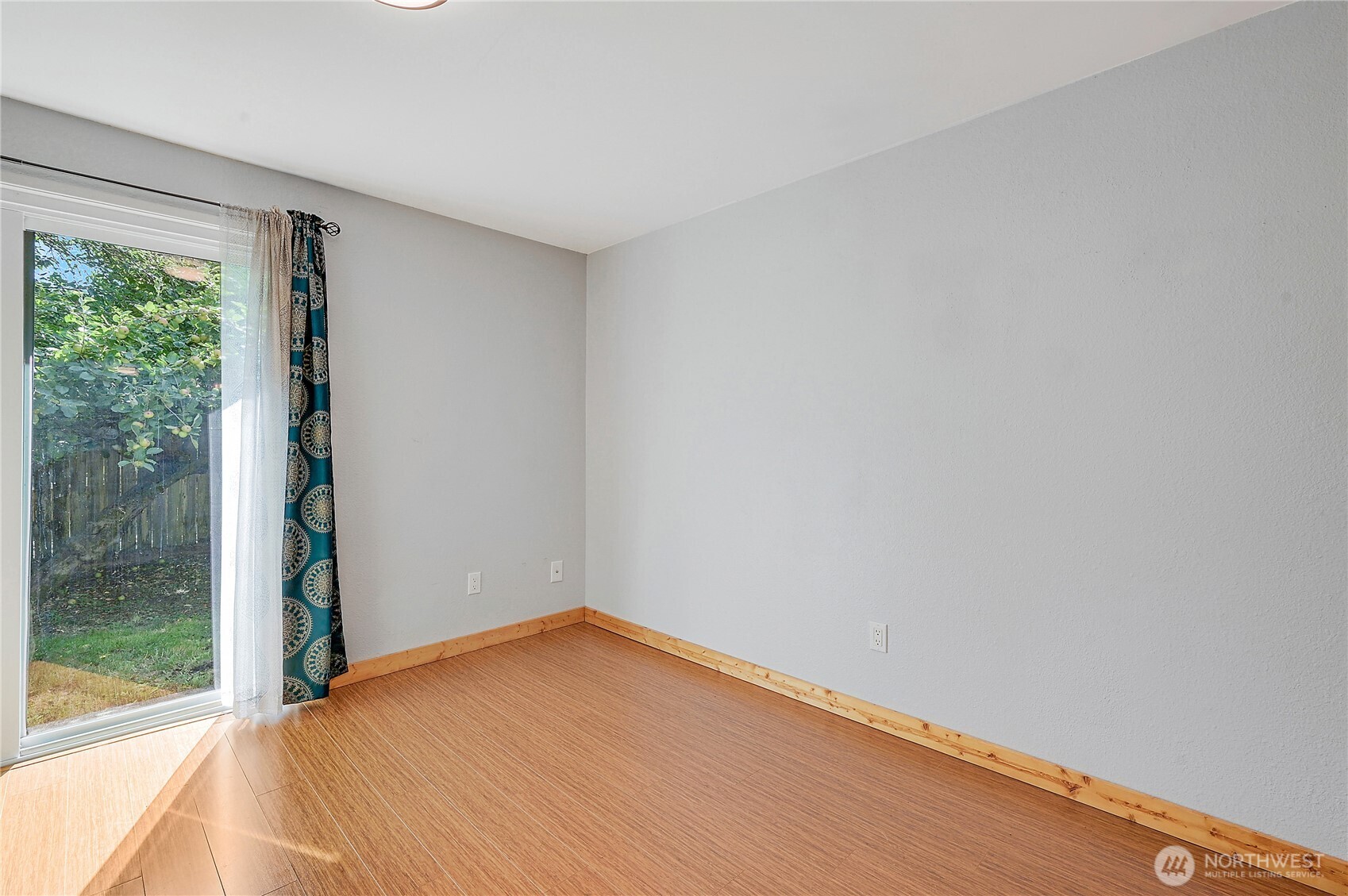 40 Candace Road Property Photo 16