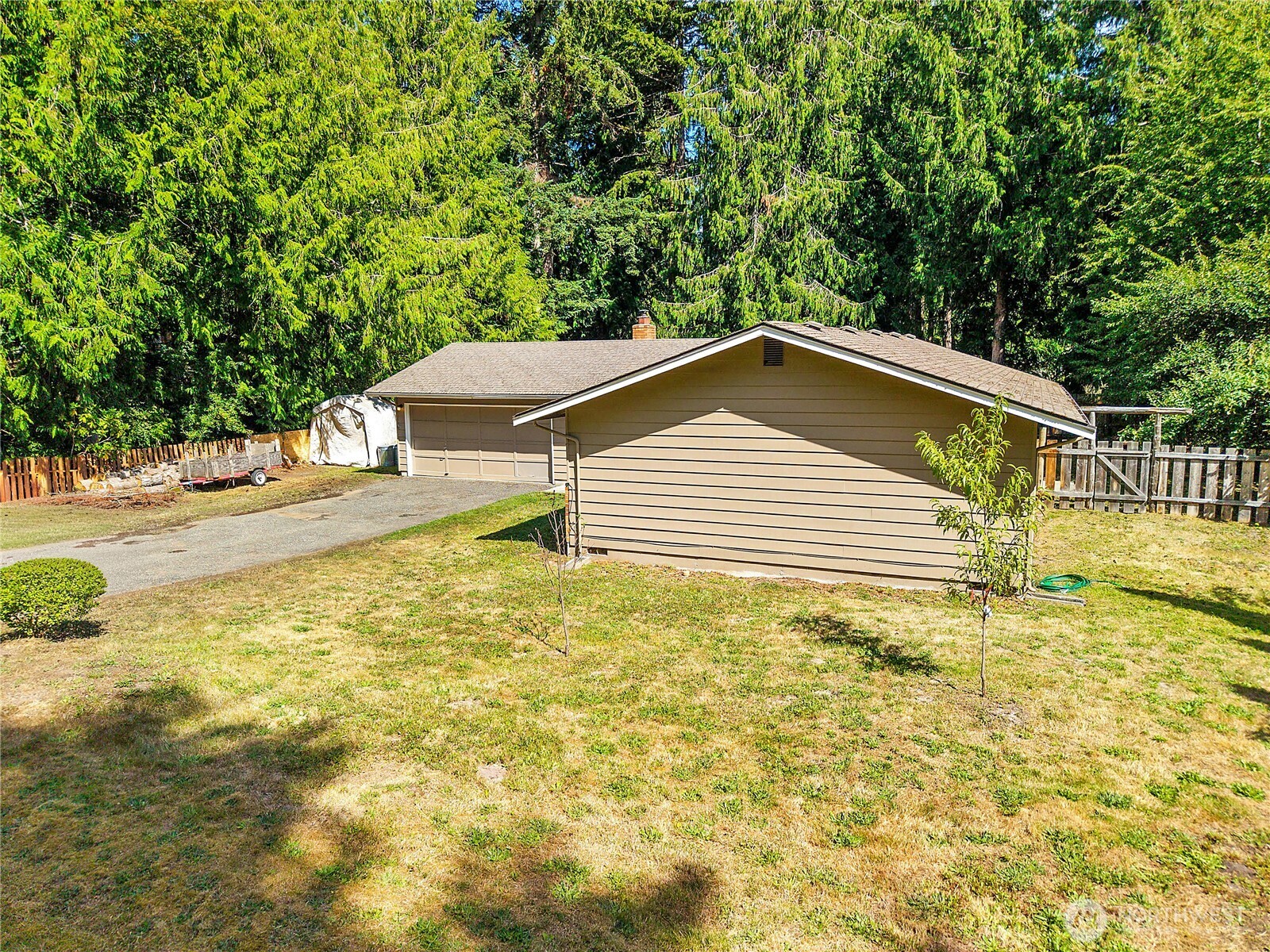 40 Candace Road Property Photo 18