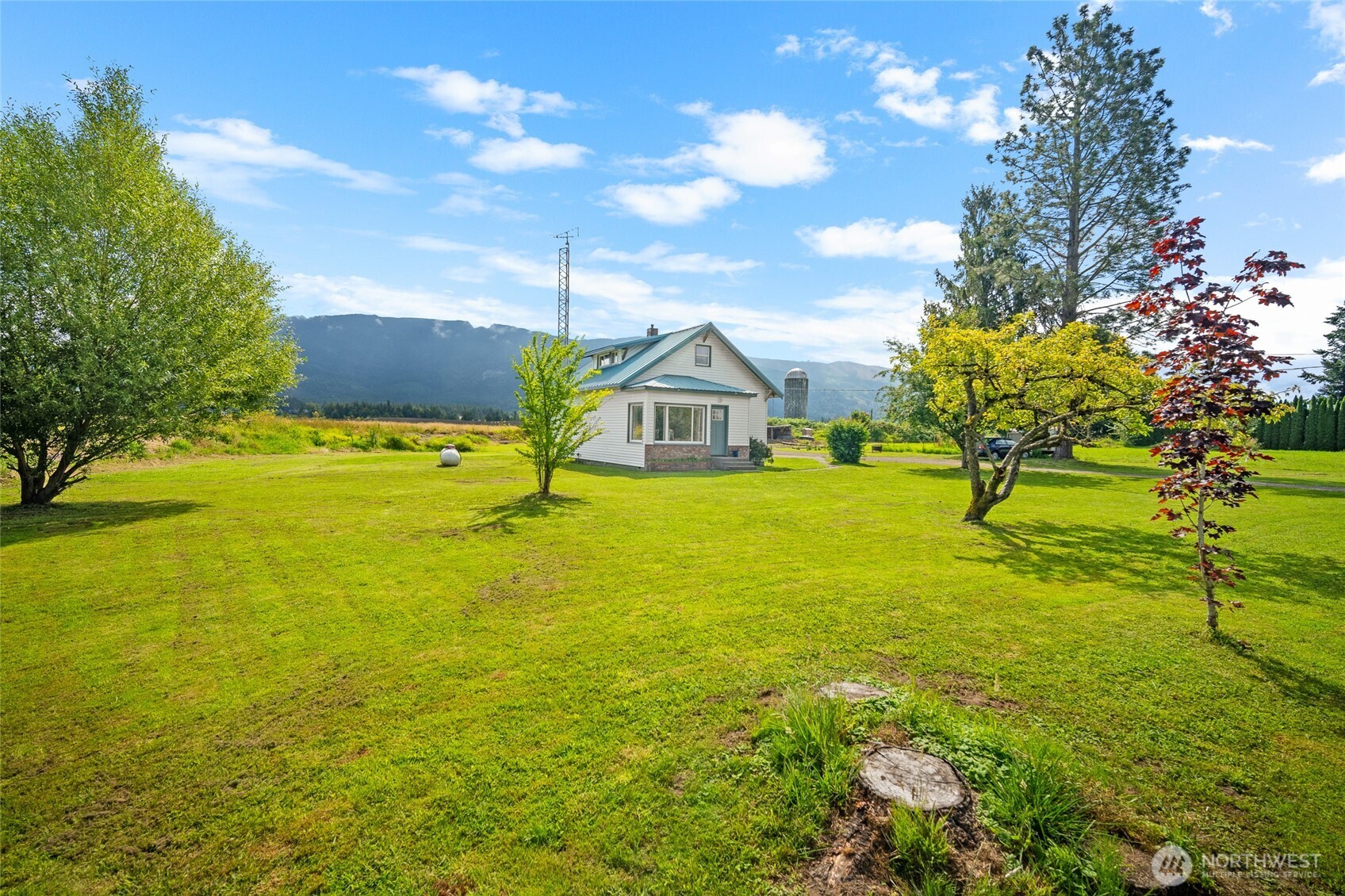 7624 Oat Coles Road Property Photo 3