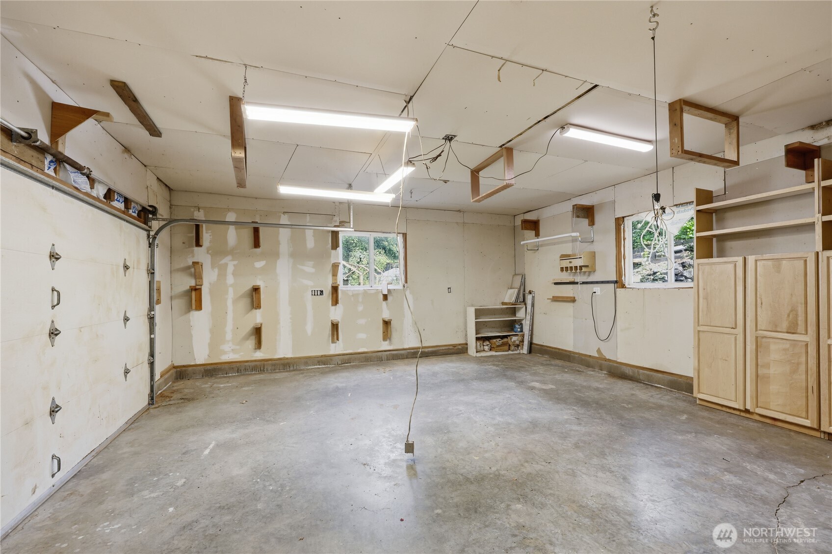 612 Rainier Lane Property Photo 23
