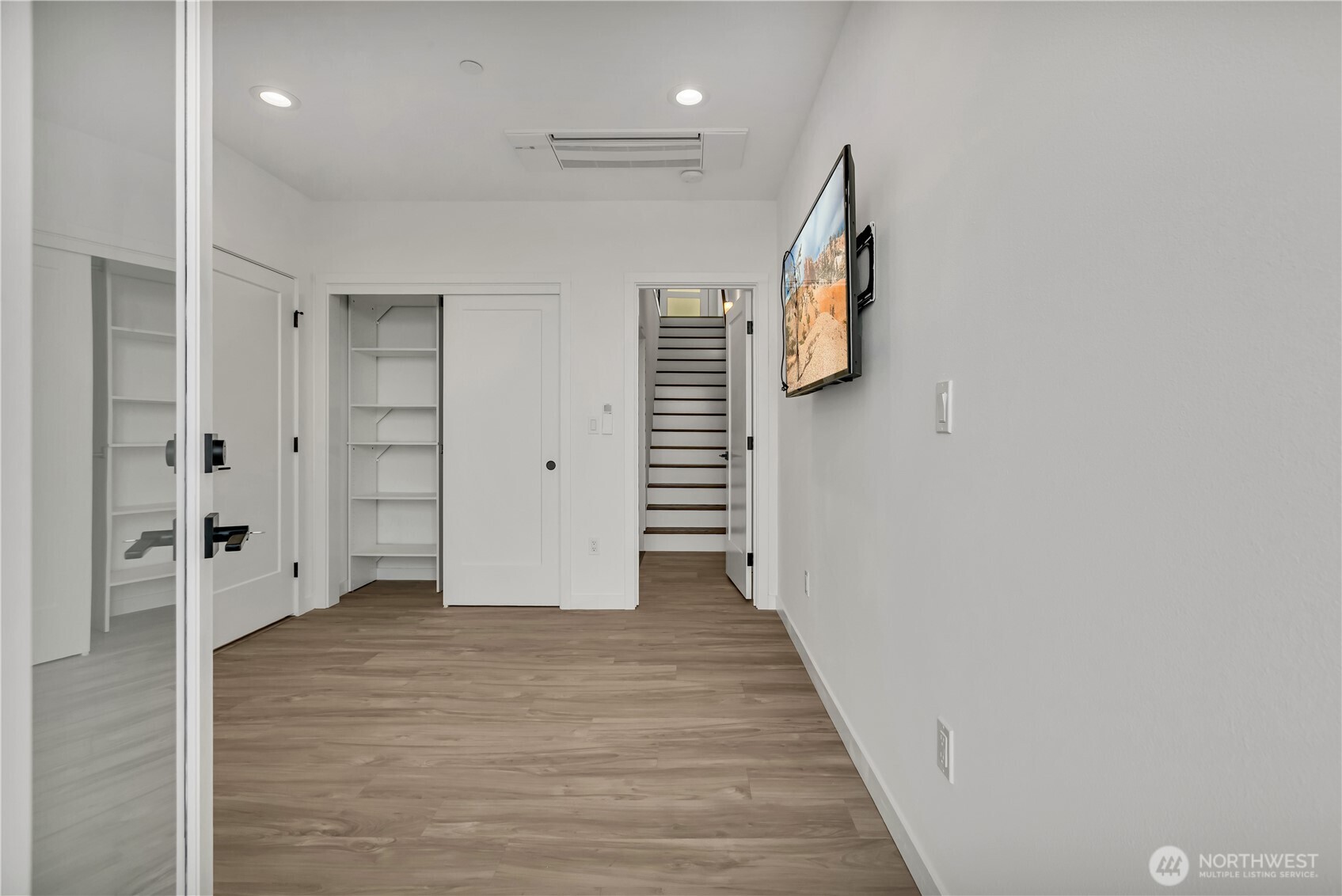 1778 A Alki Avenue Property Photo 12