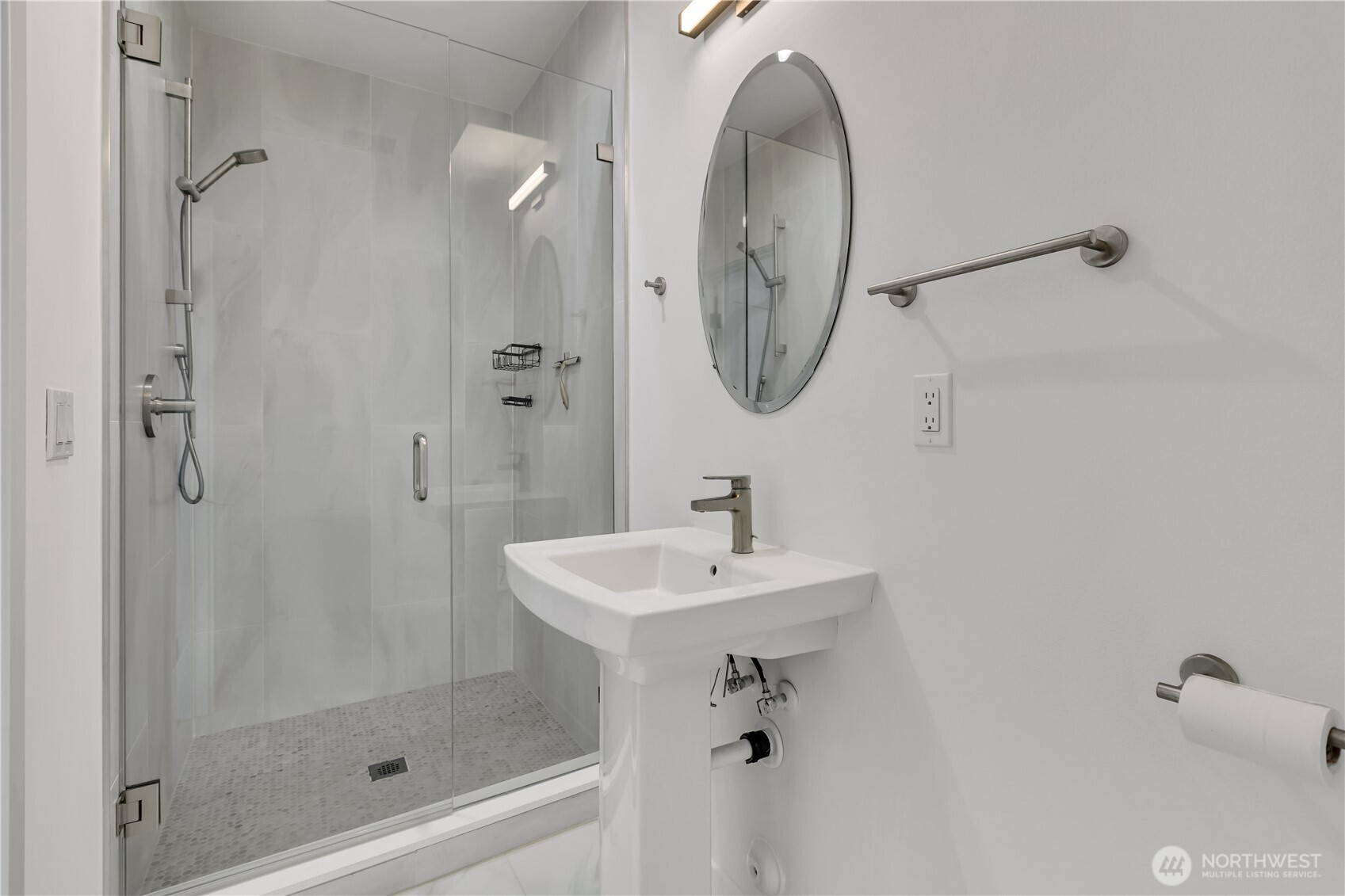 1778 A Alki Avenue Property Photo 15