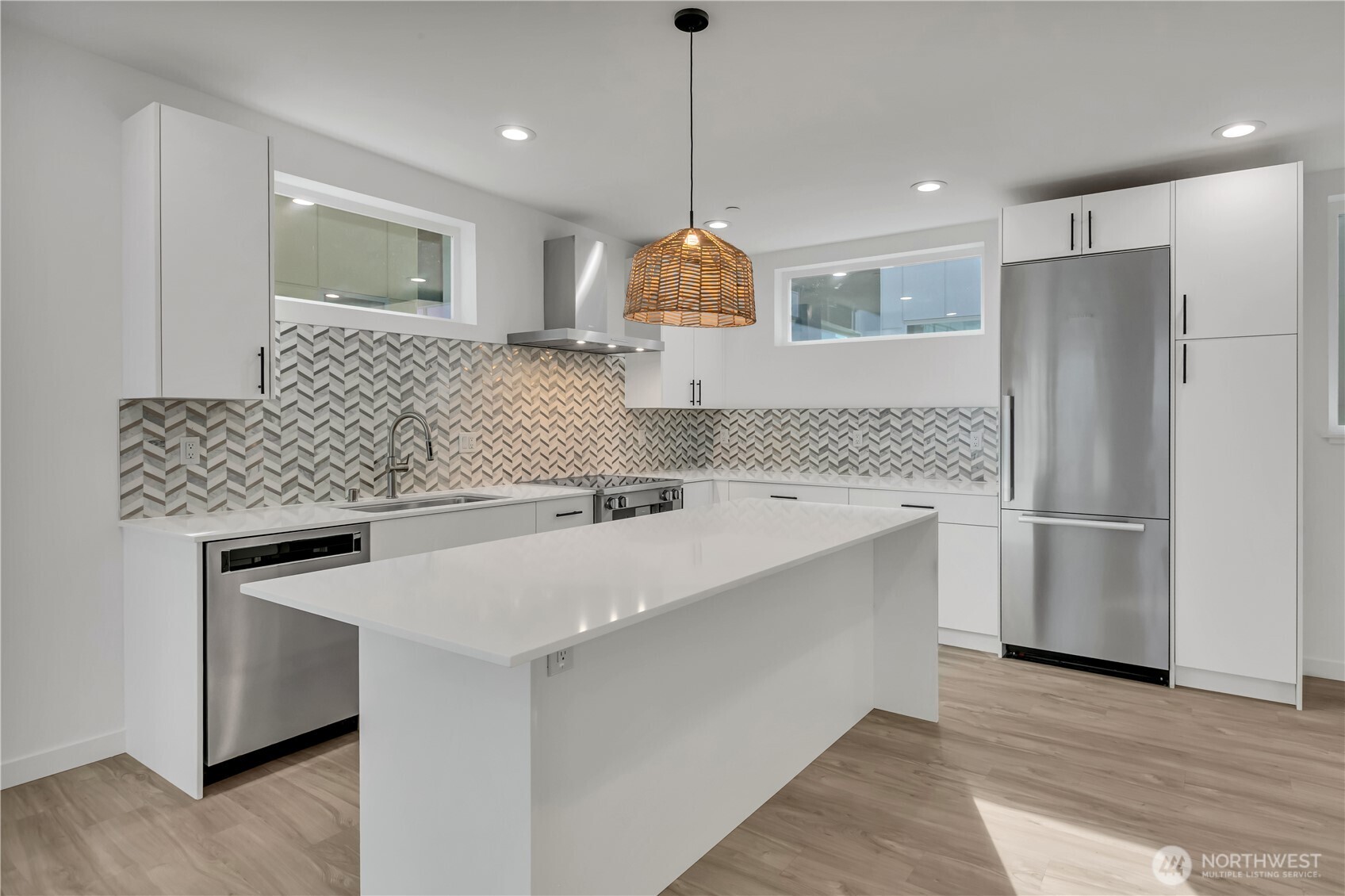1778 A Alki Avenue Property Photo 24