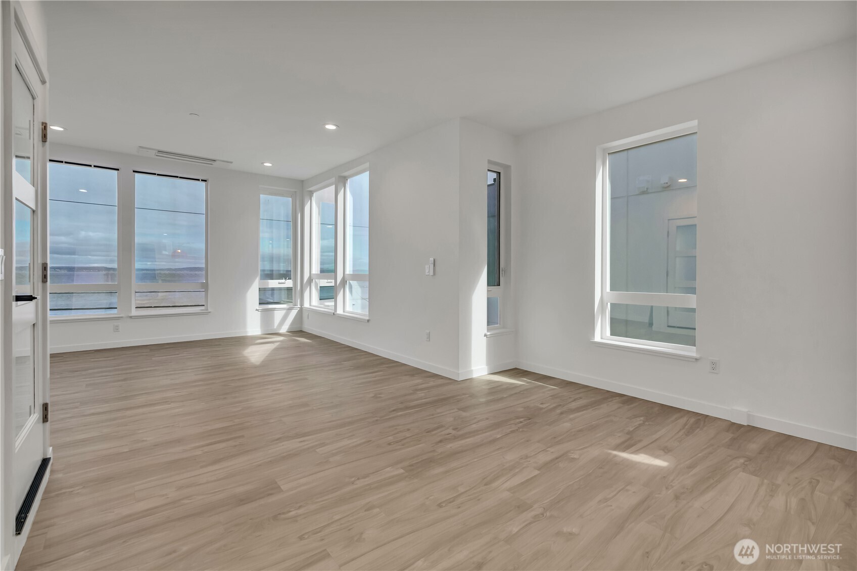 1778 A Alki Avenue Property Photo 26