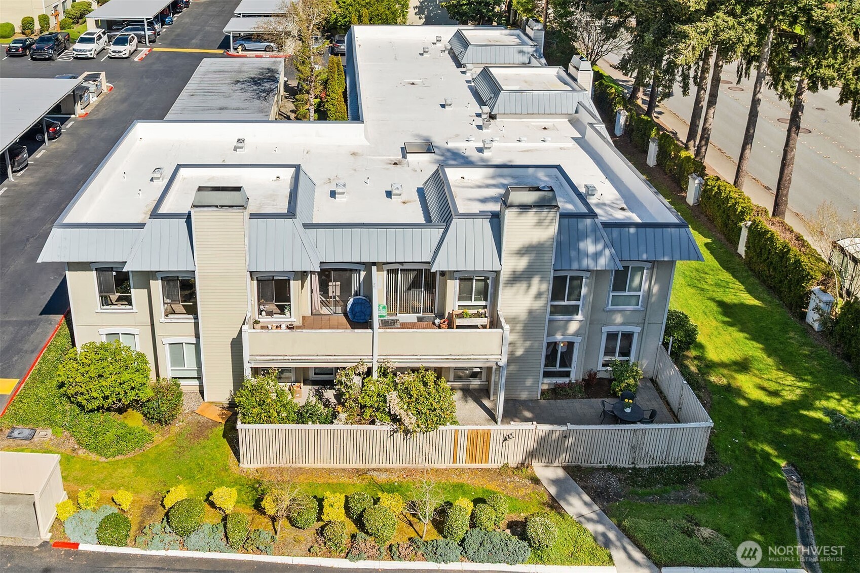 1606 103rd Place K5 Property Photo 20