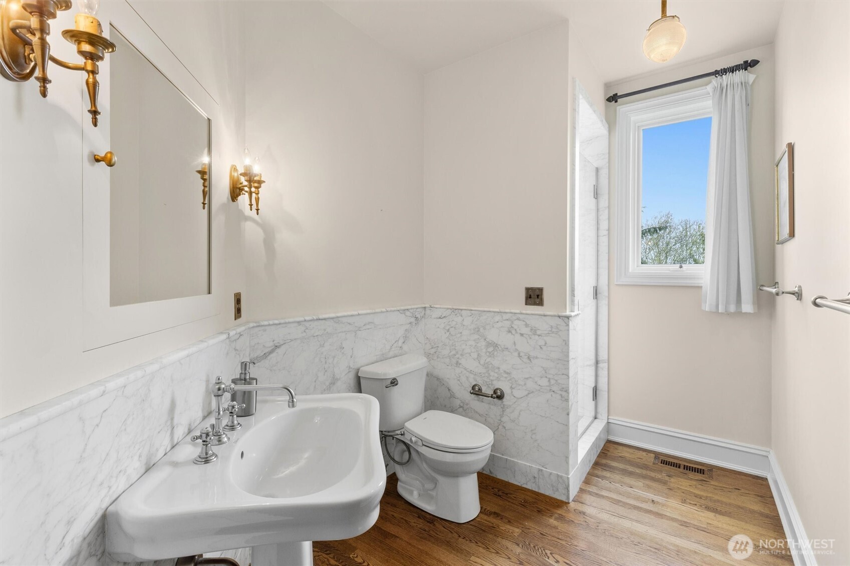 4725 W Mercer Way Property Photo 20