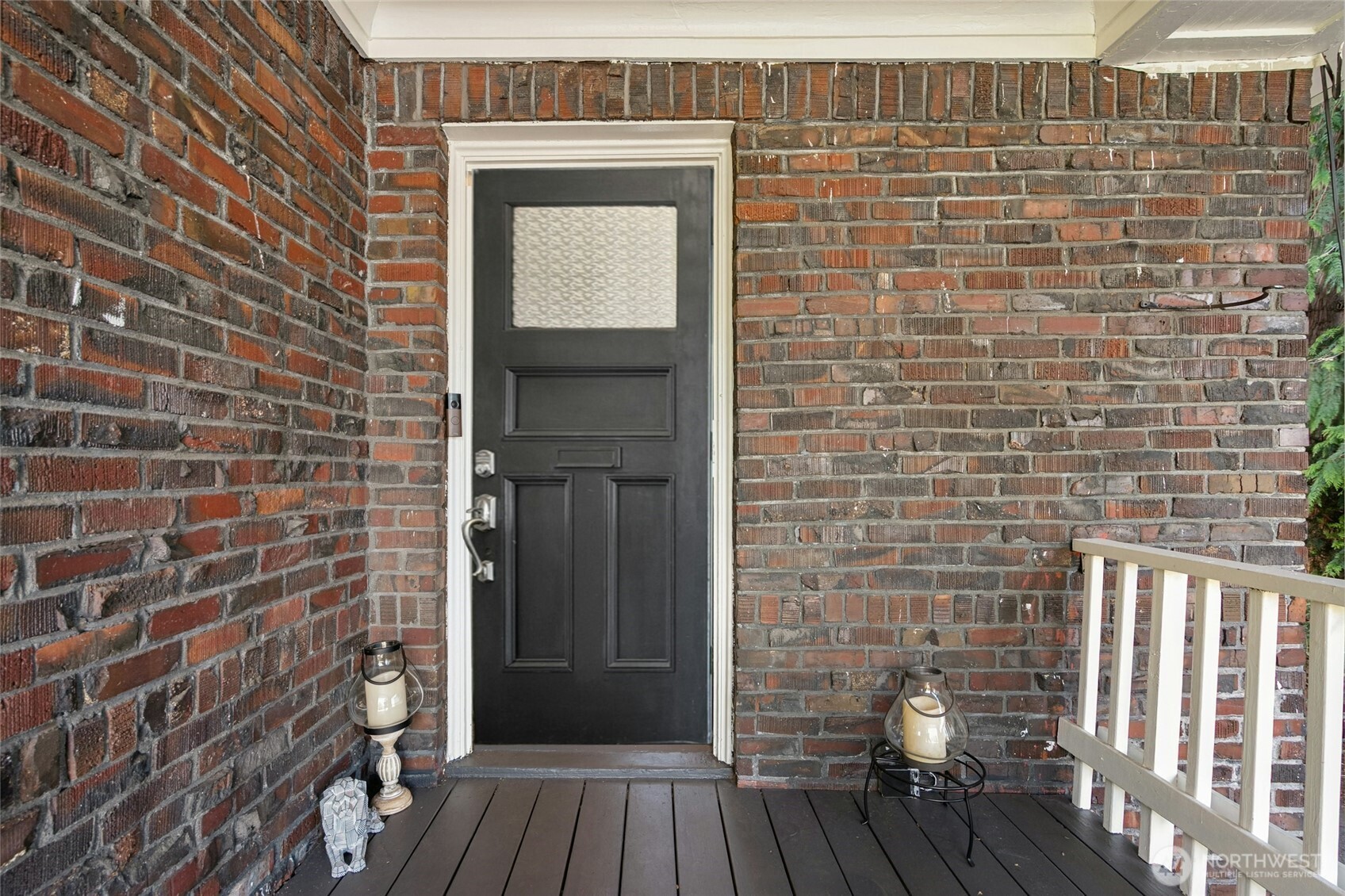 10124 3rd Avenue Property Photo 5