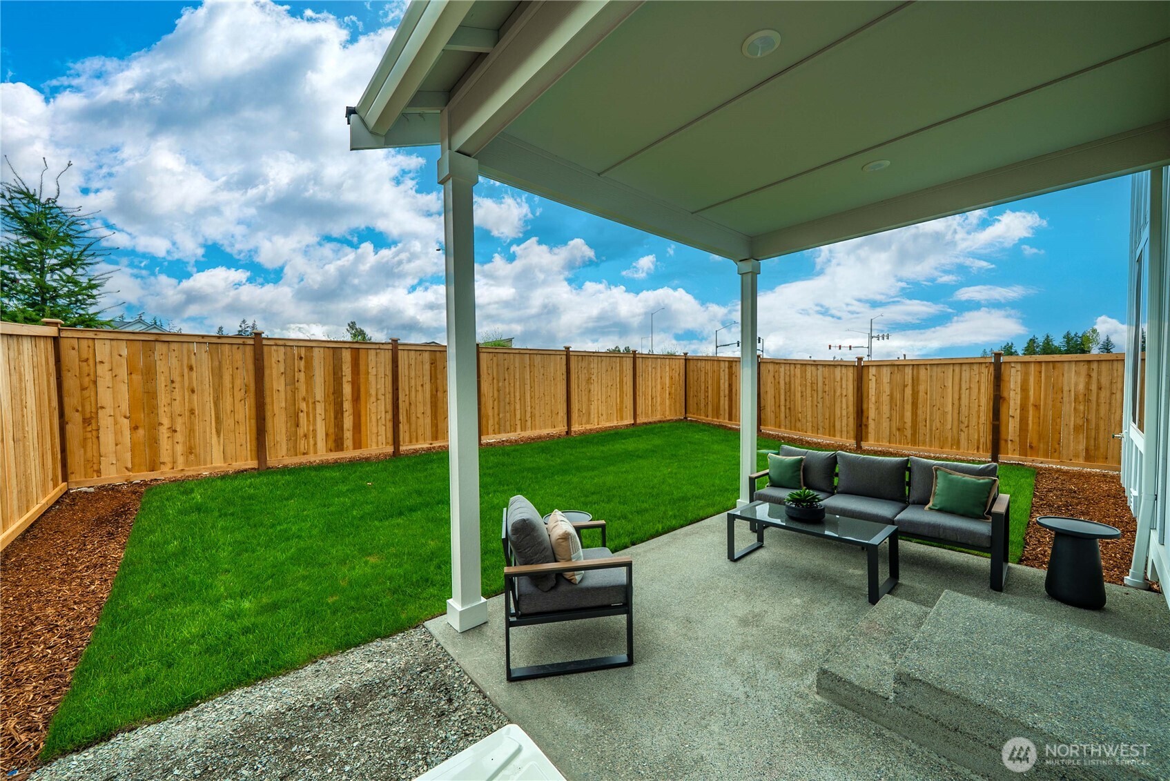 14135 178th Street Property Photo 5