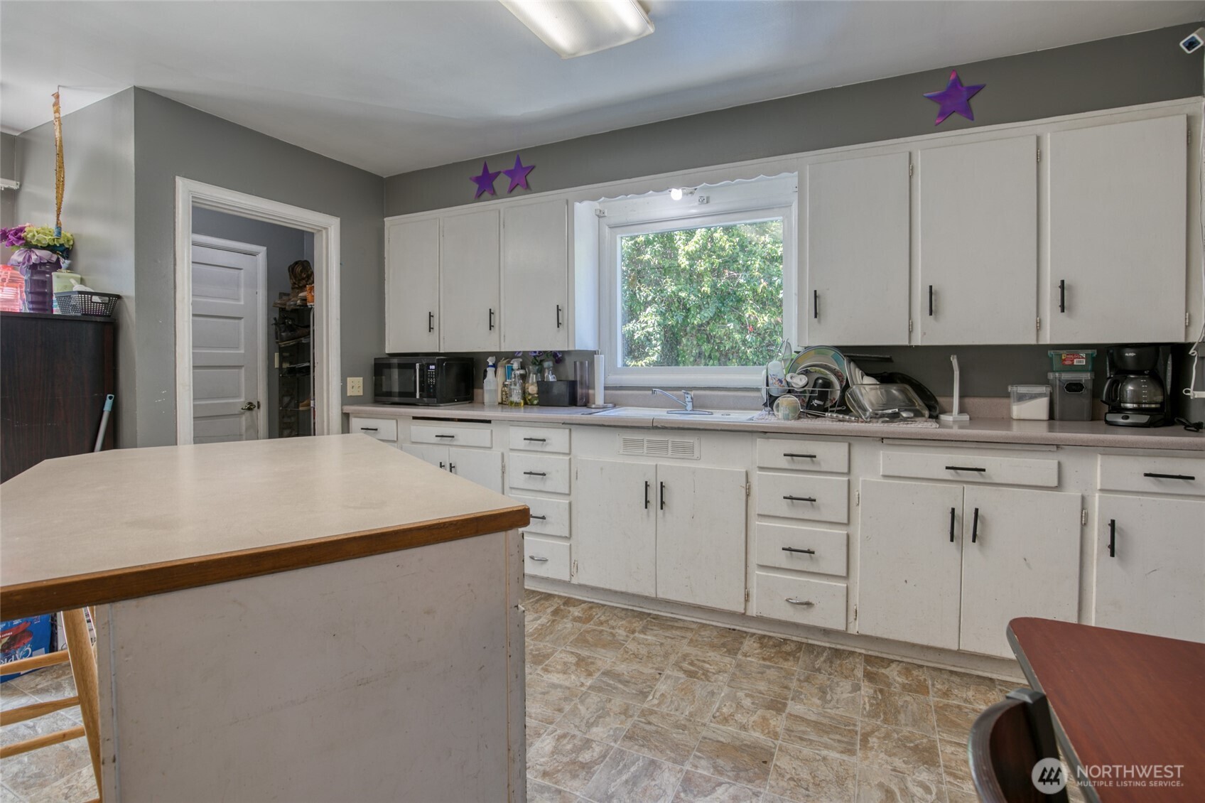 1505 N B Street Property Photo 14