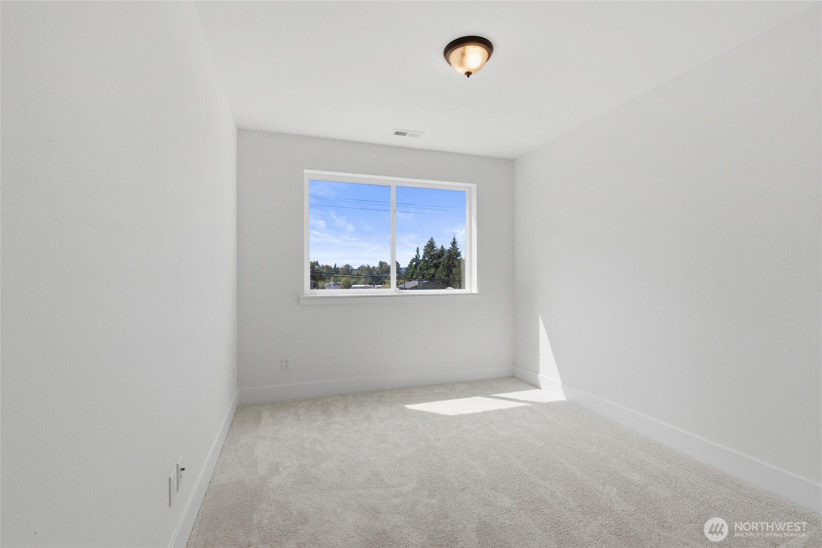 6015 67th Avenue Property Photo 28