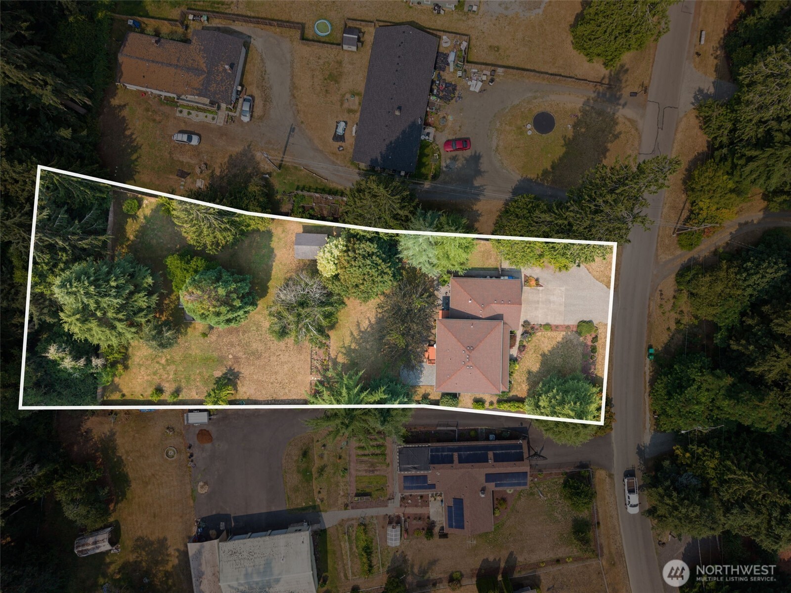 7445 Fair Oakes Road Property Photo 4