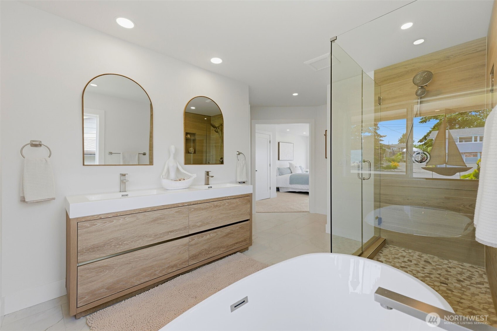 1774 N Jackson Avenue Property Photo 14