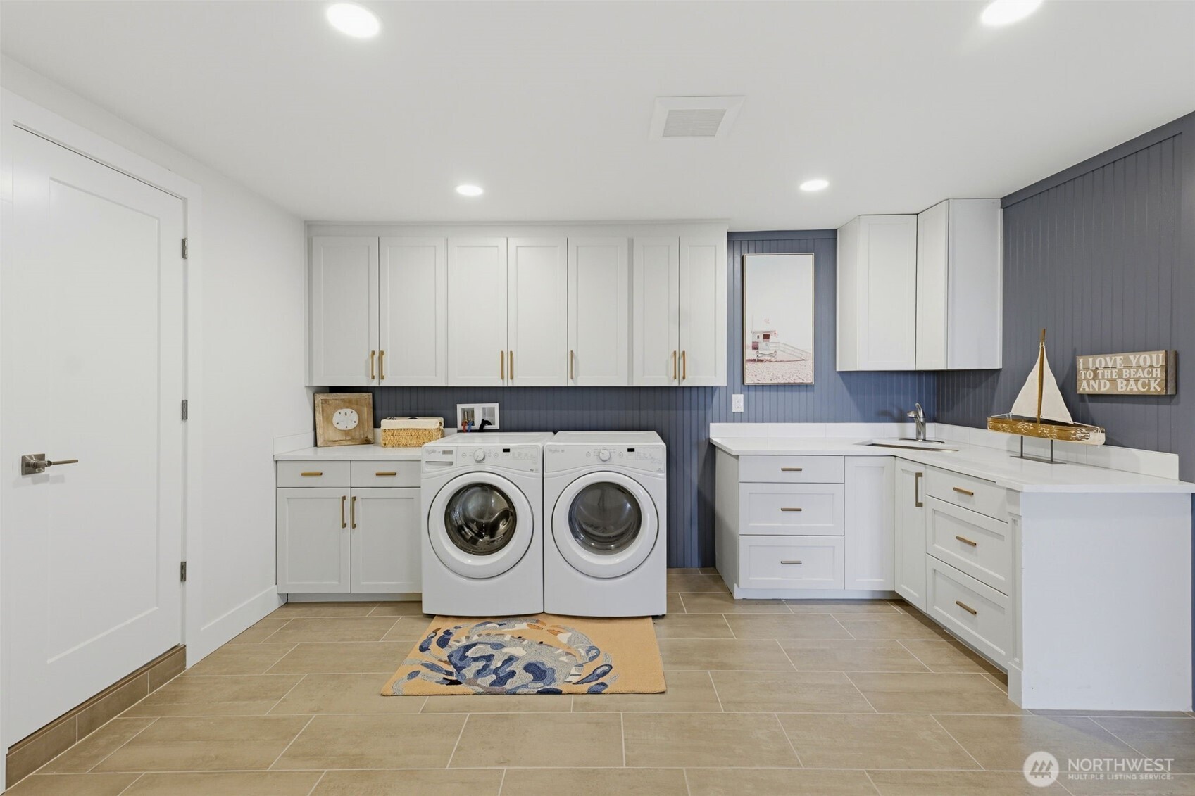 1774 N Jackson Avenue Property Photo 34