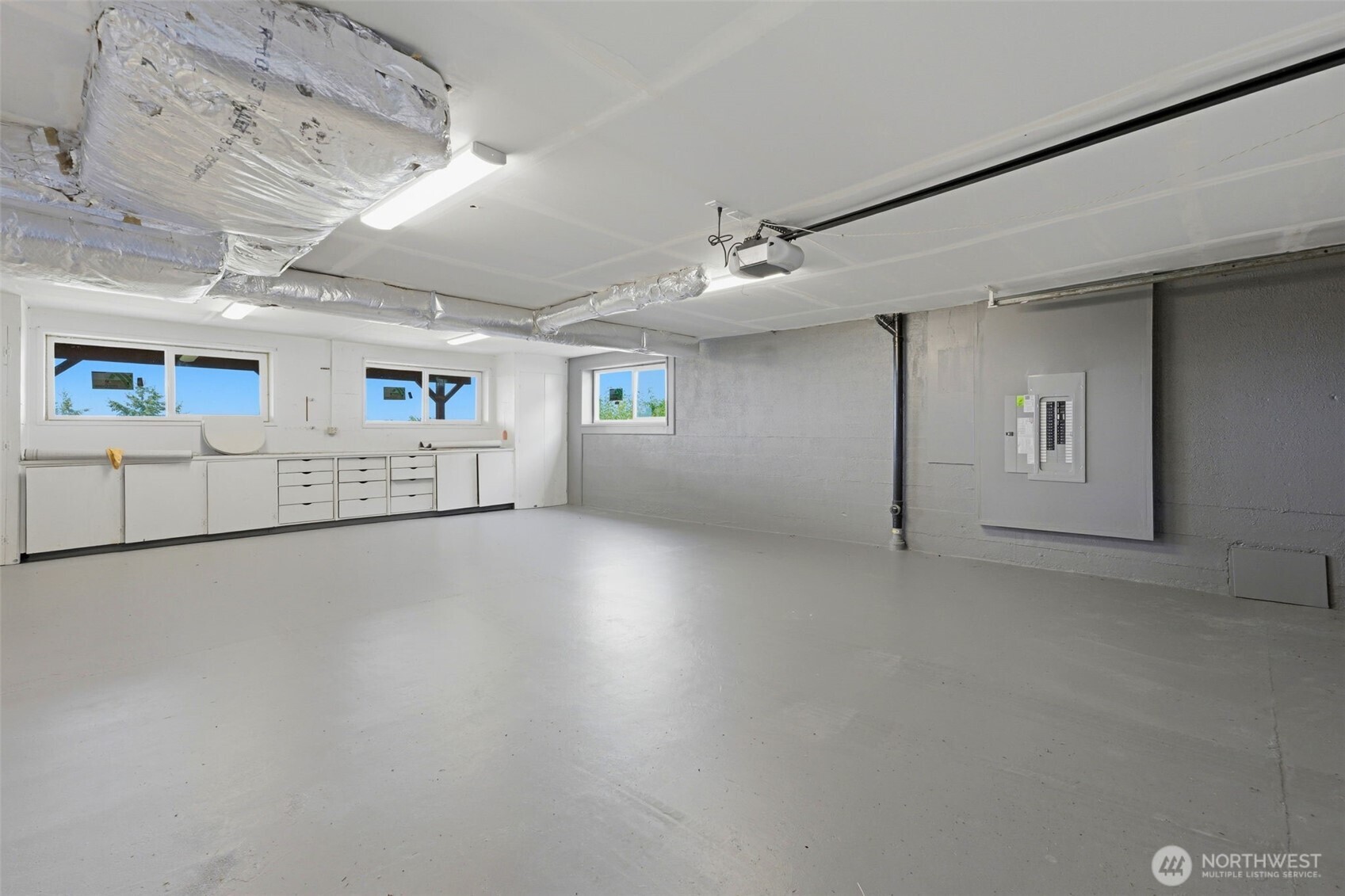 1774 N Jackson Avenue Property Photo 35