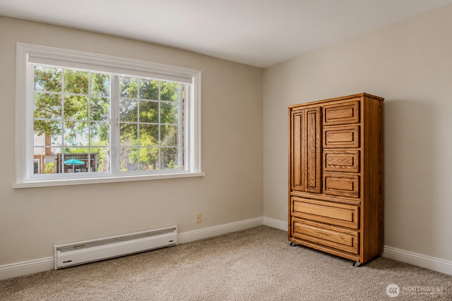 29720 Sandridge Road Property Photo 12