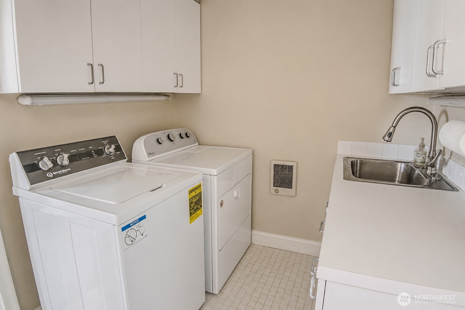 29720 Sandridge Road Property Photo 20