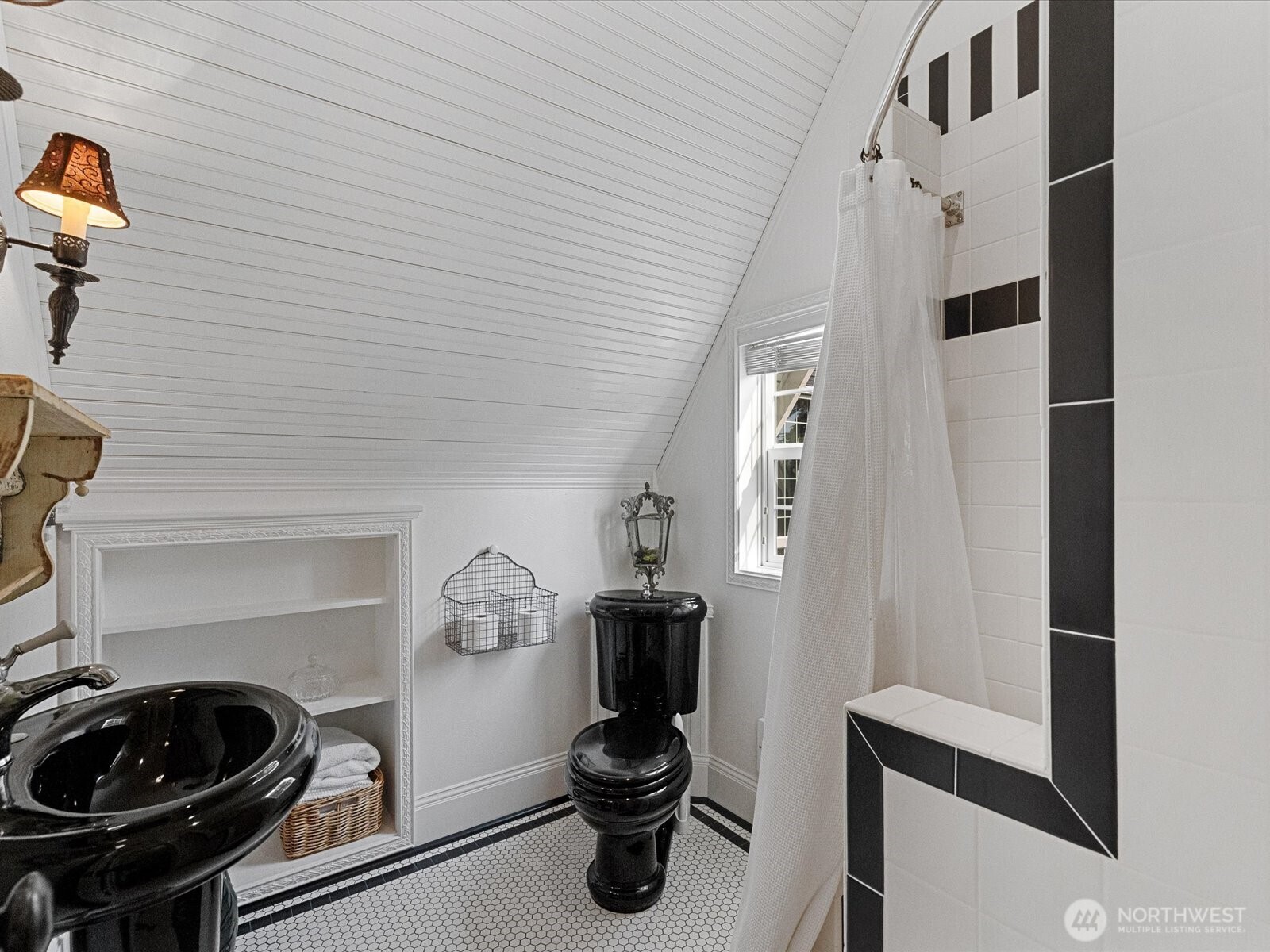 519 Talbott Street Property Photo 22
