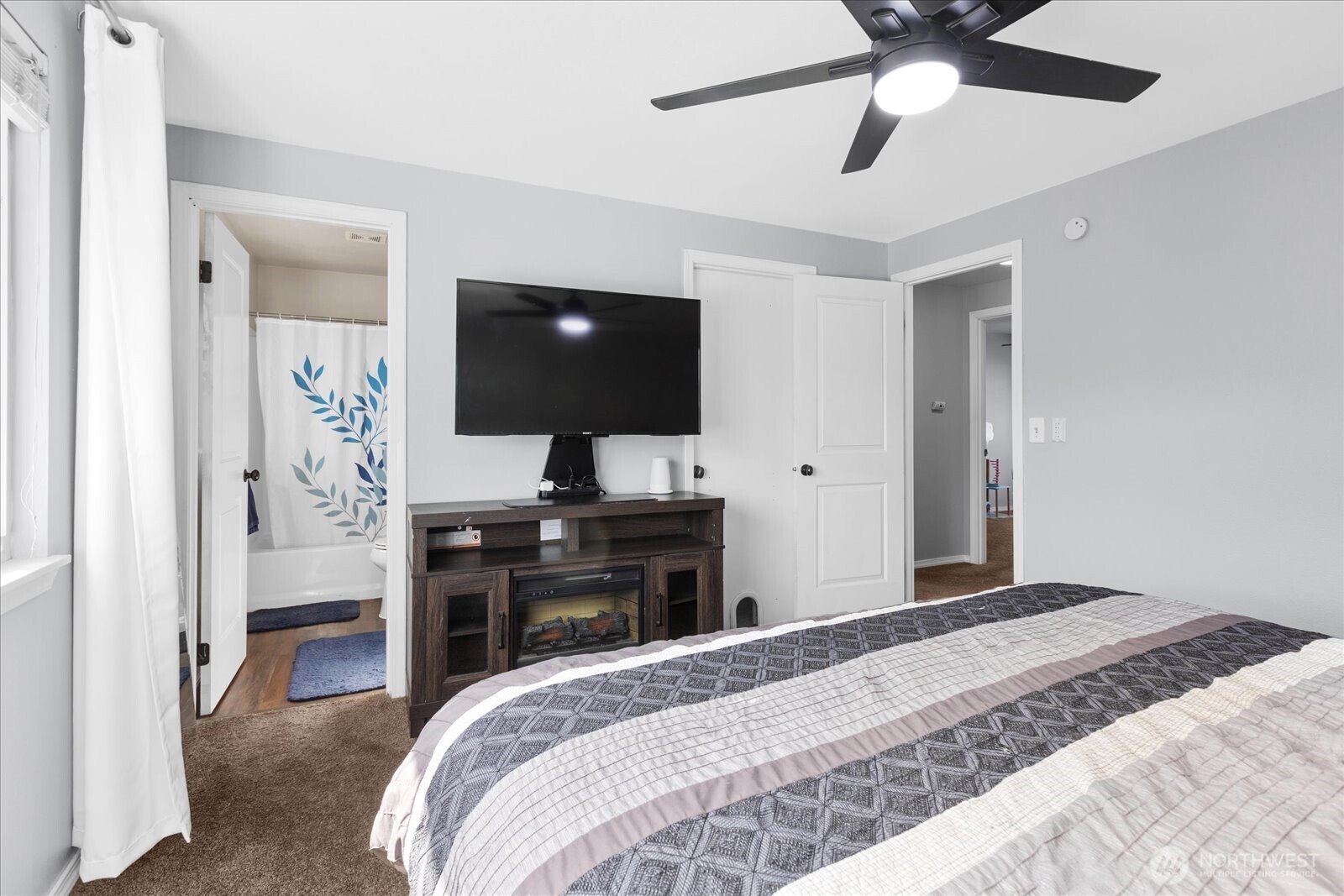 27401 Church Creek Loop Property Photo 23