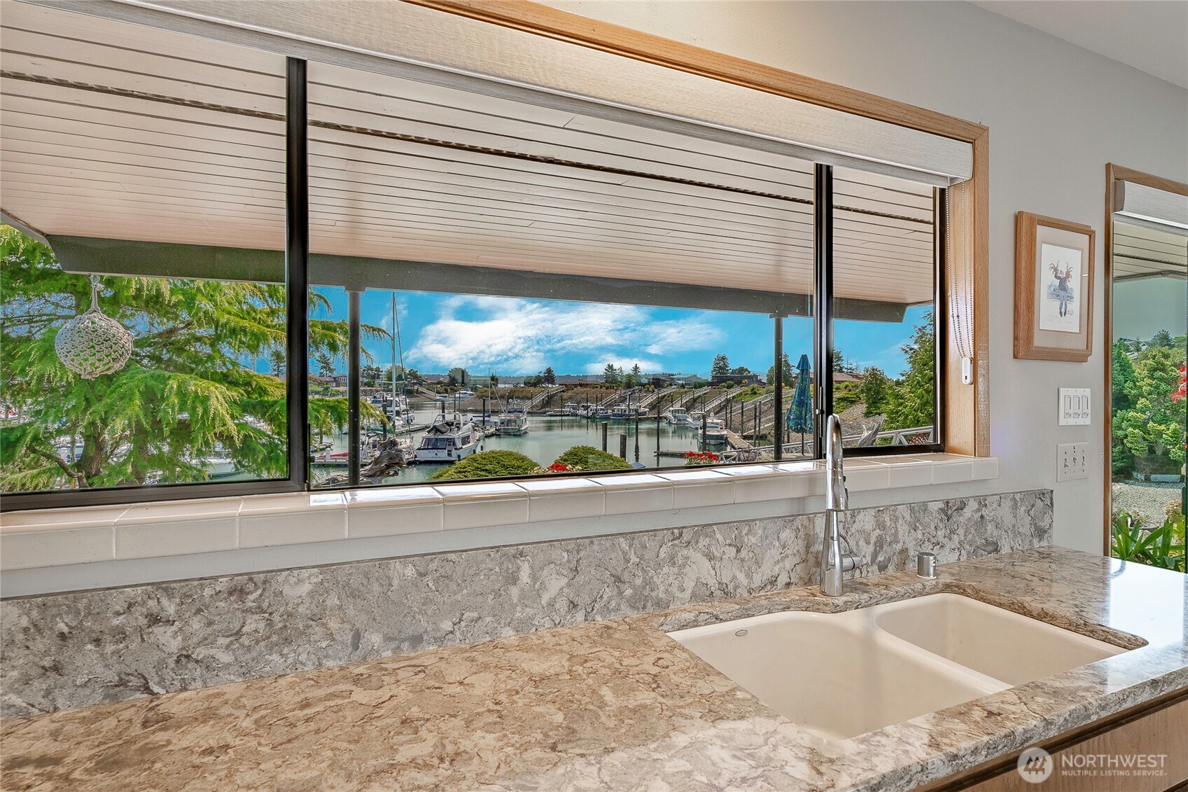 5575 Coquitlam Drive Property Photo 12