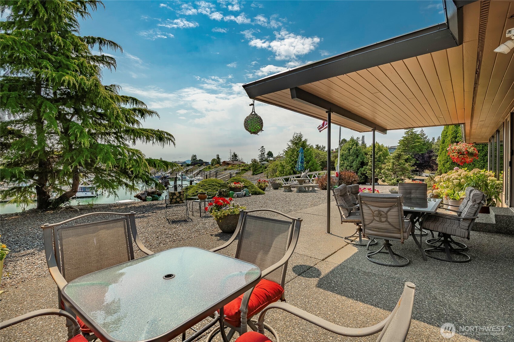 5575 Coquitlam Drive Property Photo 22