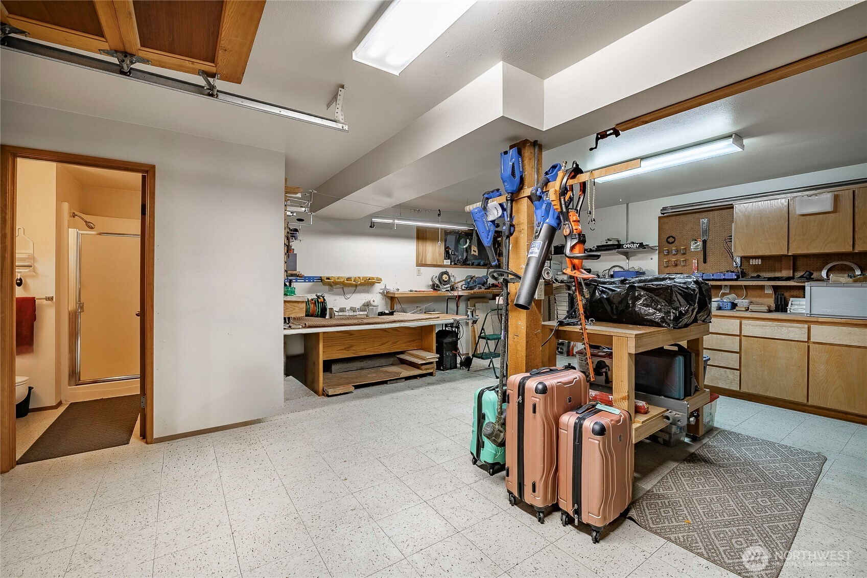5575 Coquitlam Drive Property Photo 37