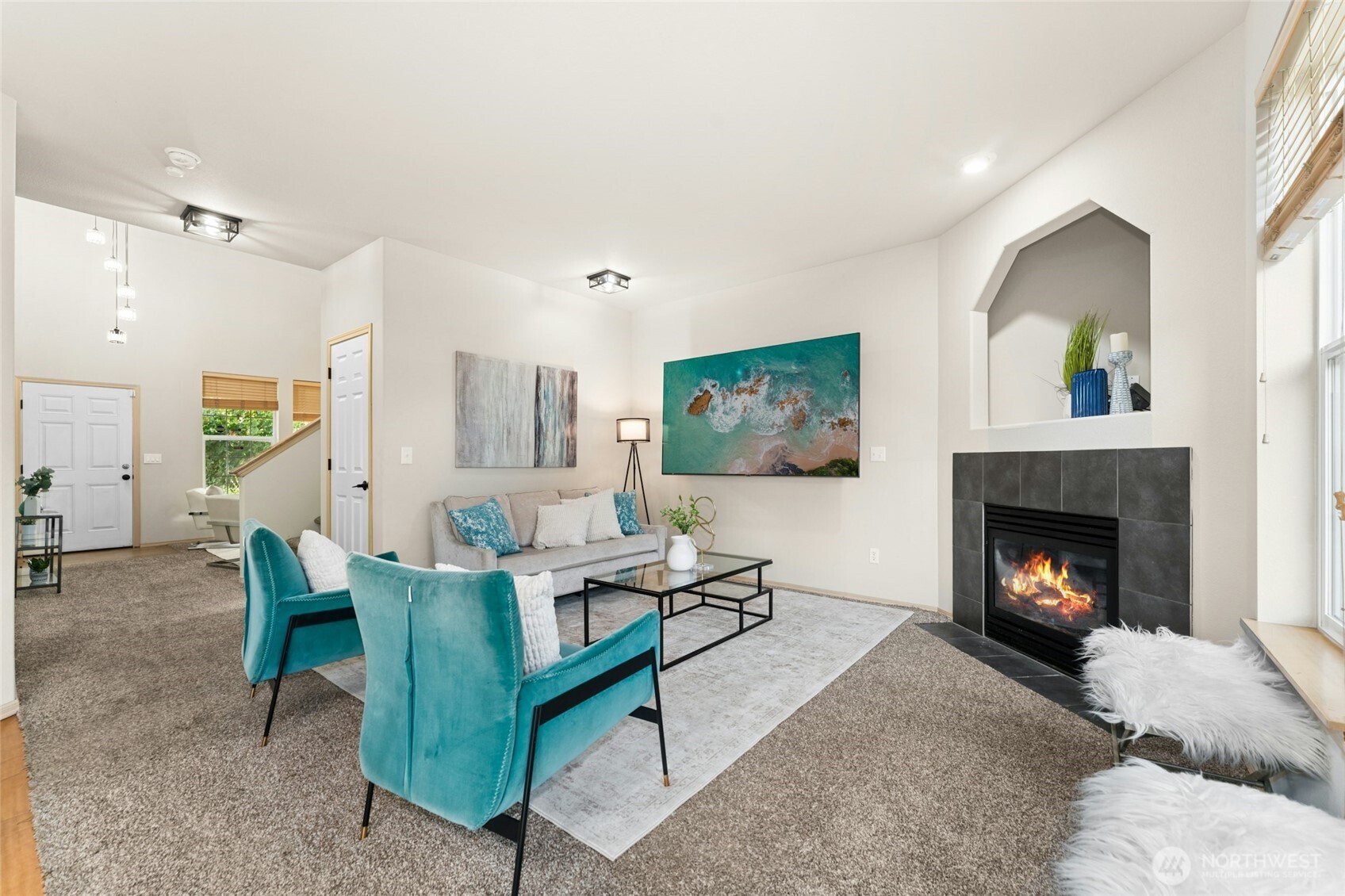 2421 192nd Place Property Photo 7