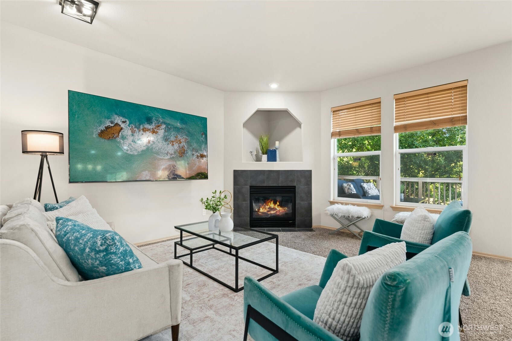 2421 192nd Place Property Photo 8