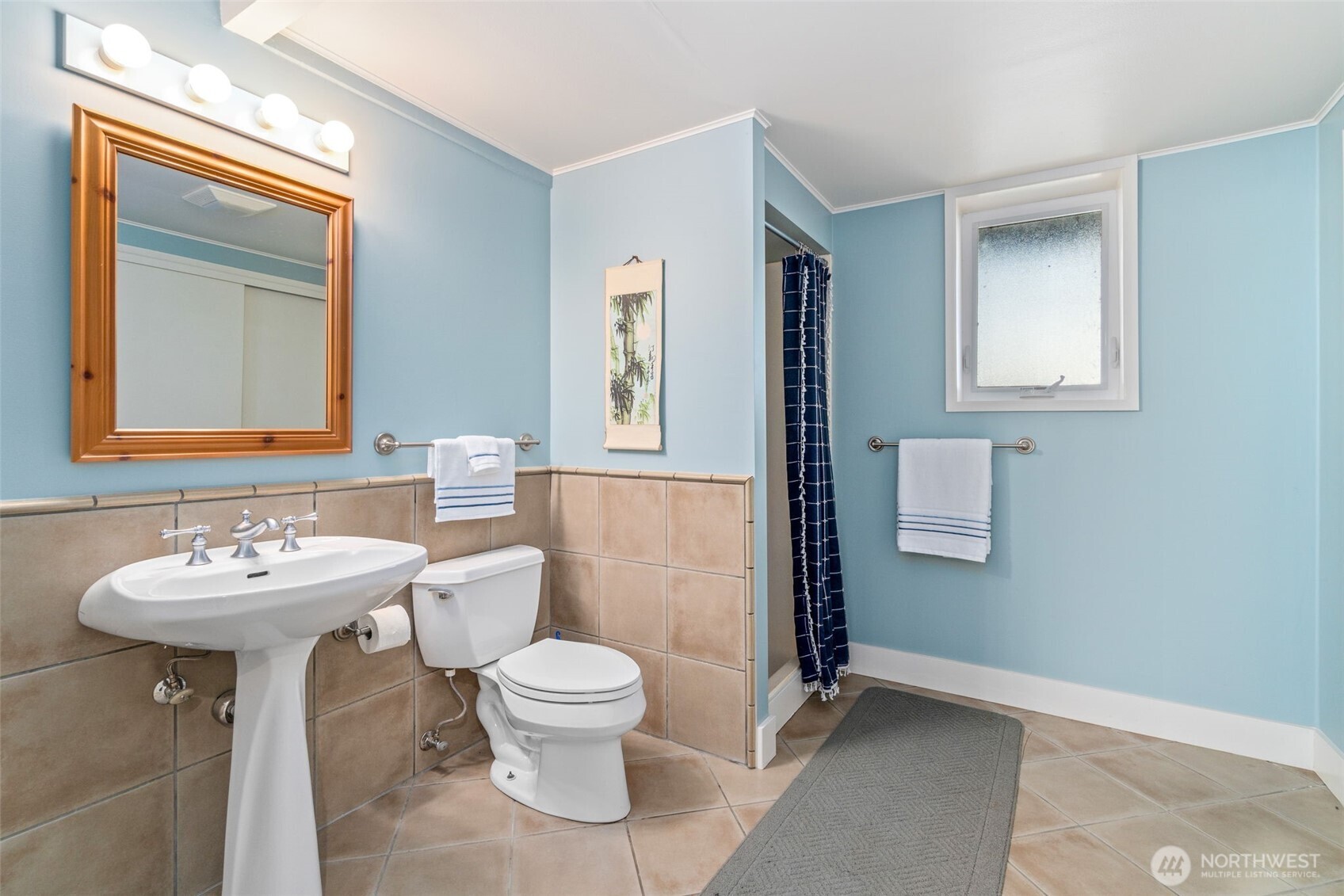 2556 Sunlight Beach Road Property Photo 19