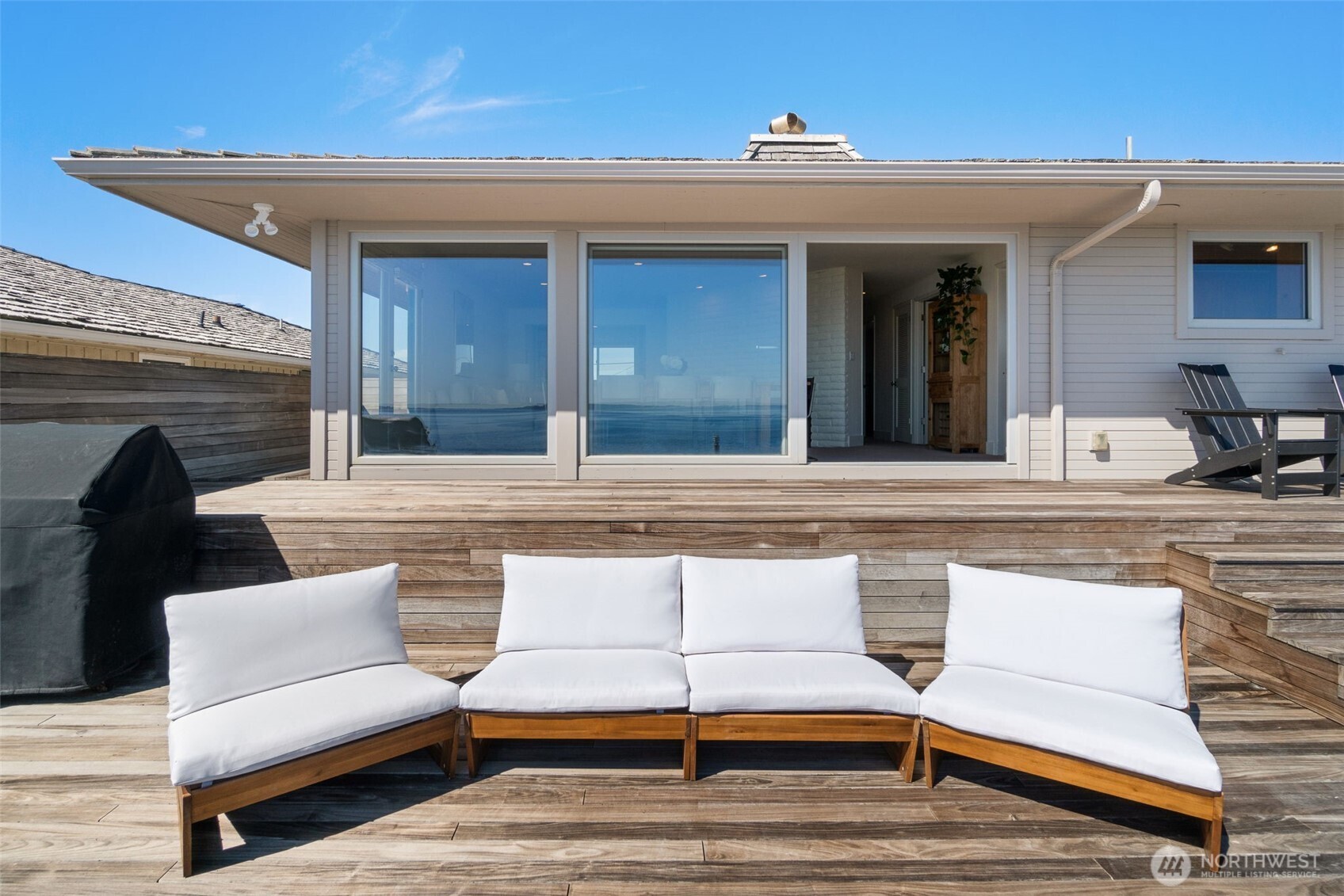 2556 Sunlight Beach Road Property Photo 22