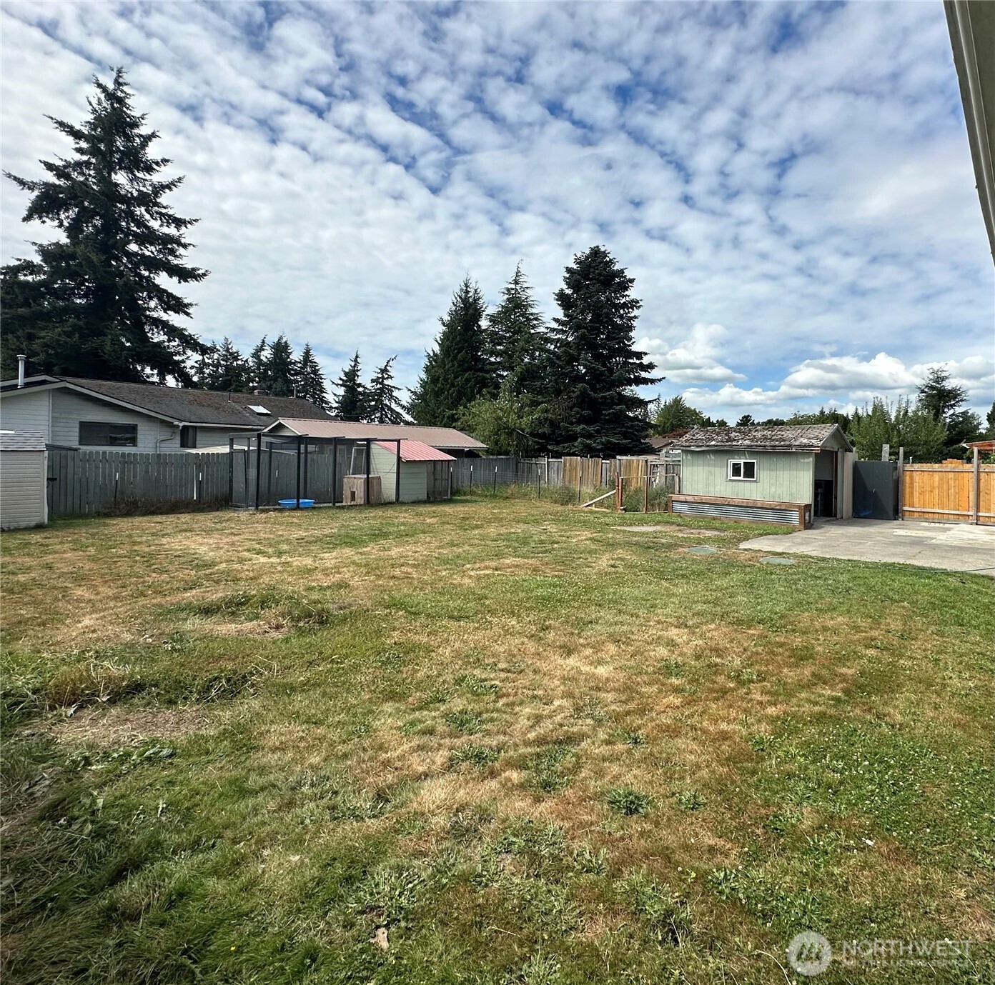 12360 Frances Street Property Photo 10