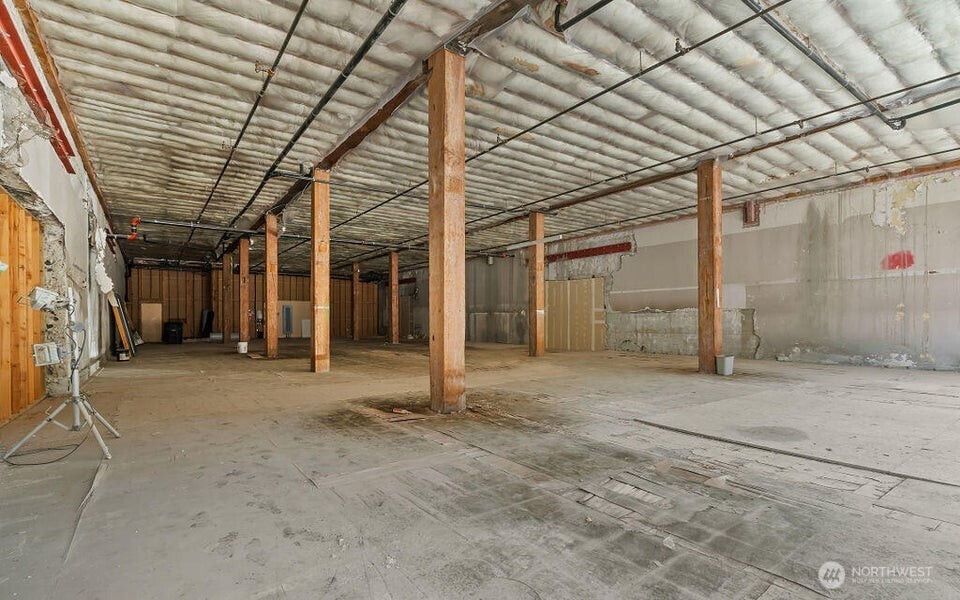 17 N 3rd Street 102 Property Photo 5