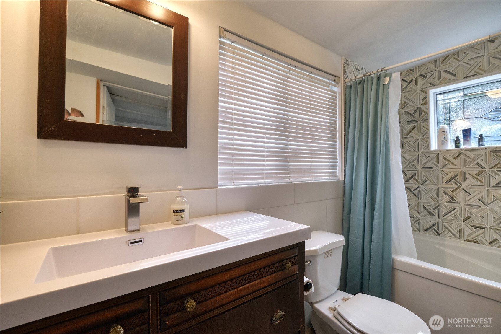 1871 Johnson Road Property Photo 12